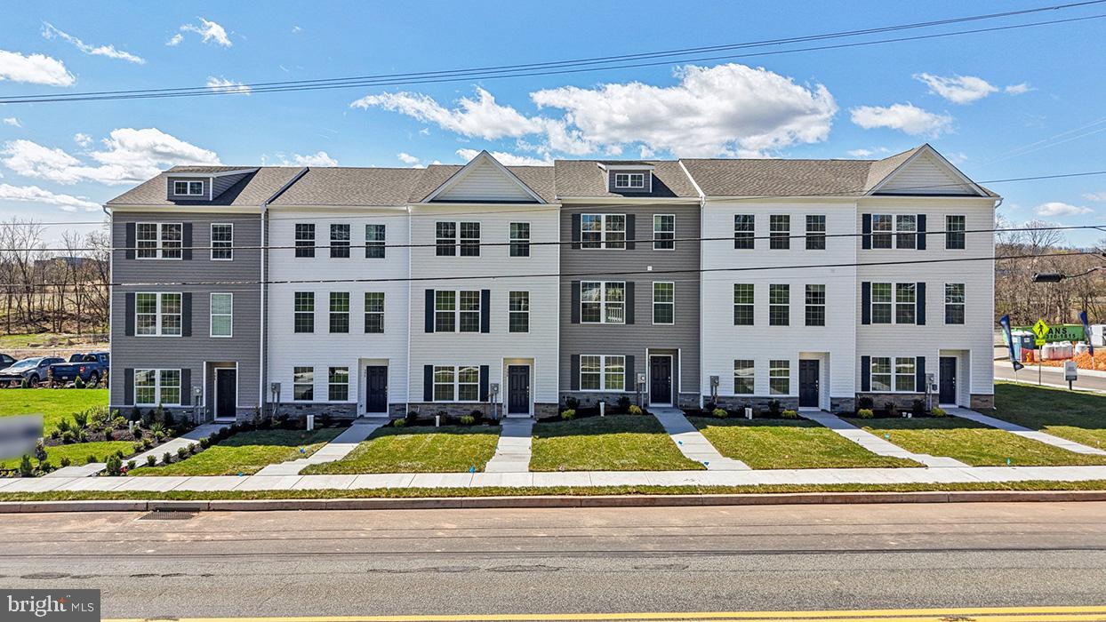 SPRING GARDEN MEADOWS - Residential
