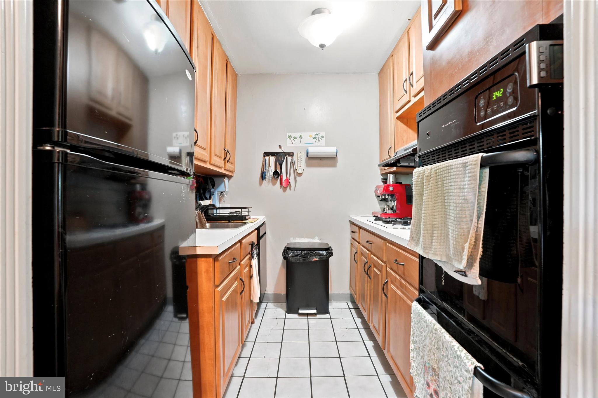 ROXBOROUGH - Residential
