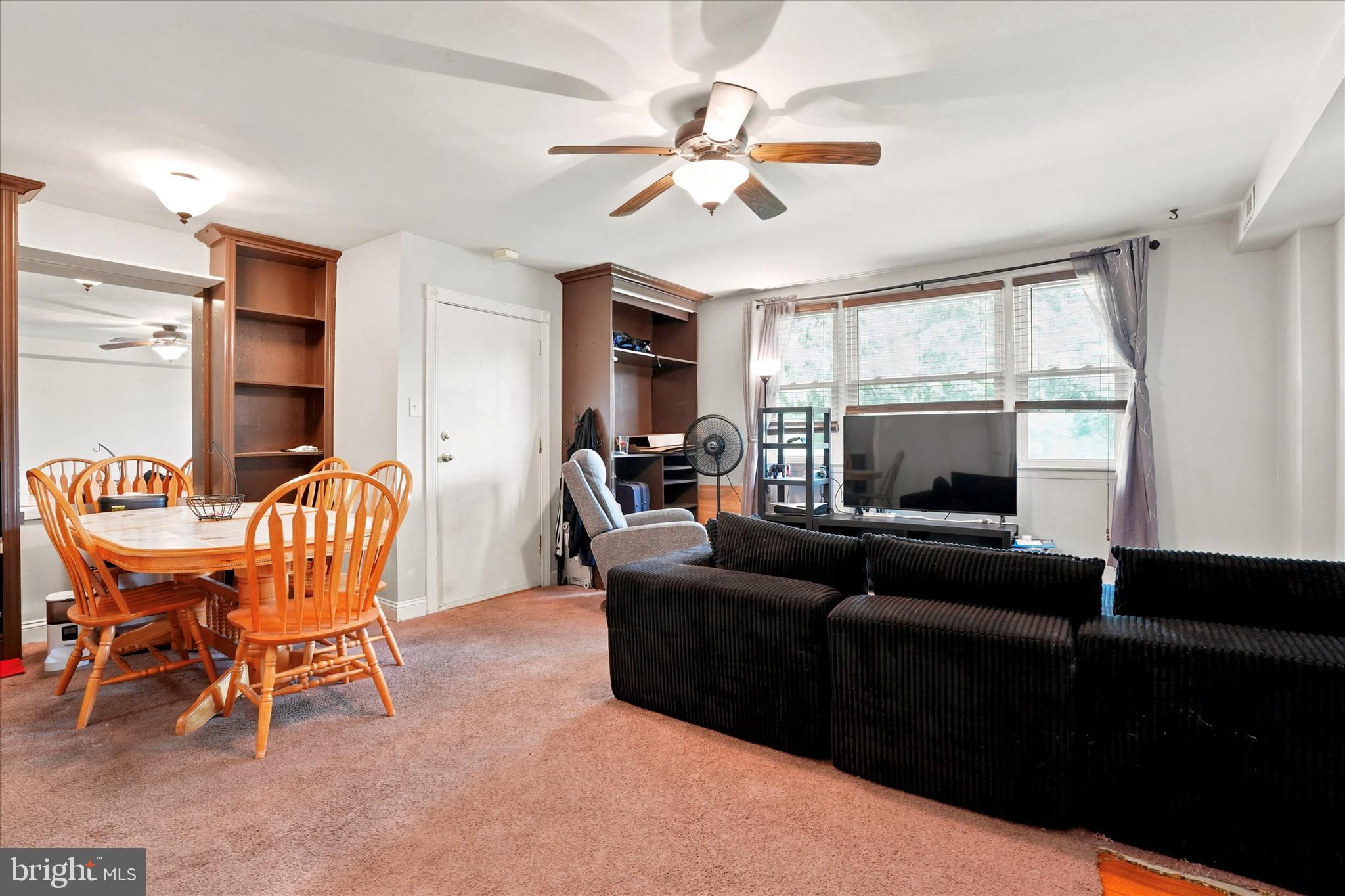 ROXBOROUGH - Residential
