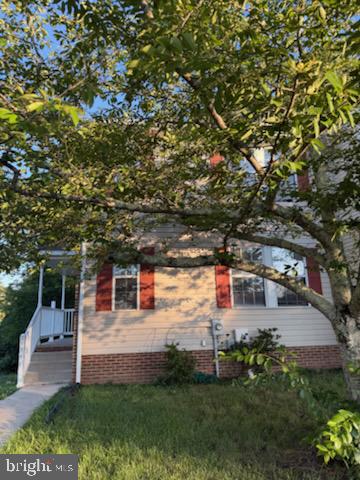 WESTBURY - Residential