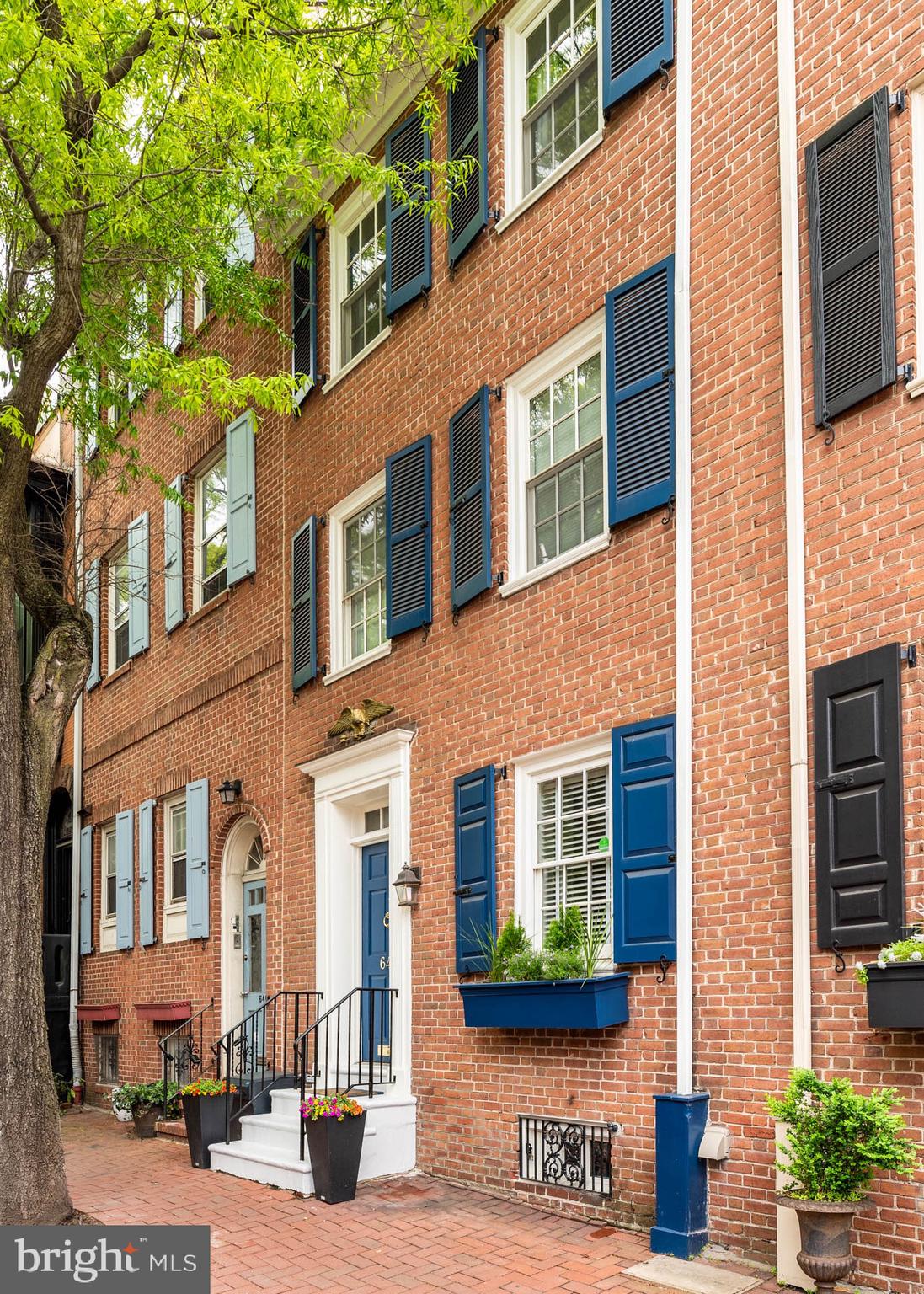 SOCIETY HILL - Residential