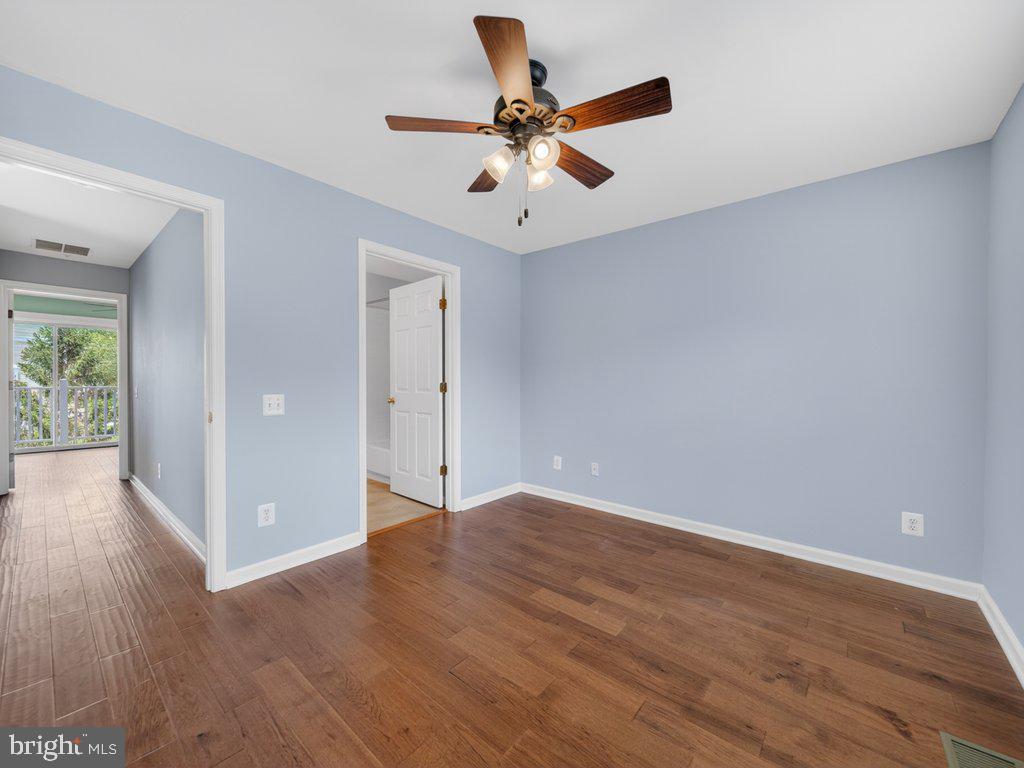 LAKE RIDGE POINTE CONDO - Residential