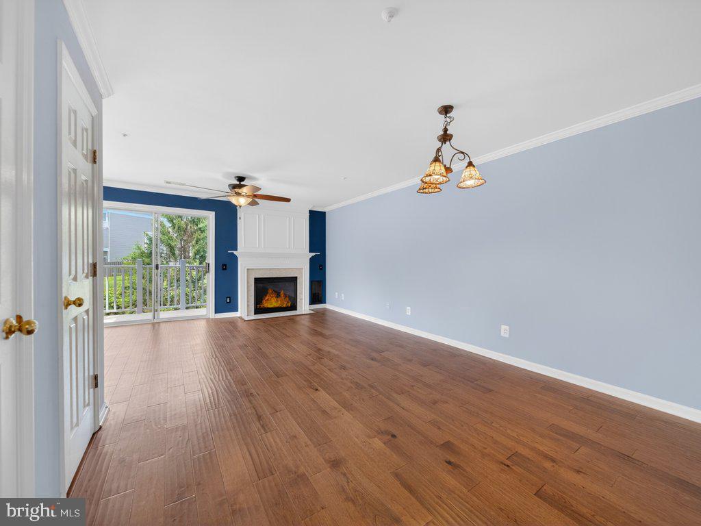 LAKE RIDGE POINTE CONDO - Residential