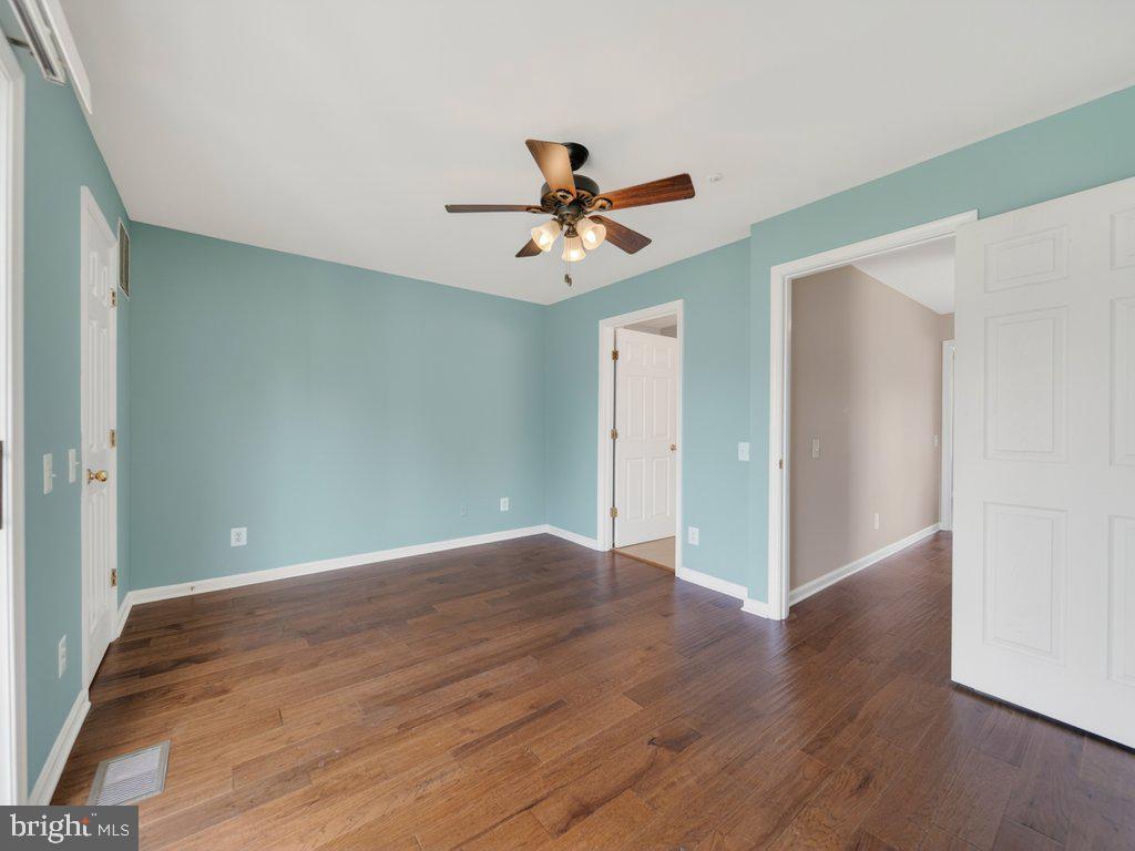 LAKE RIDGE POINTE CONDO - Residential