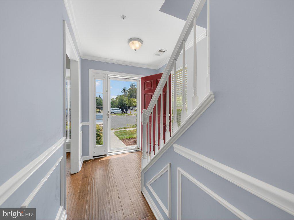 LAKE RIDGE POINTE CONDO - Residential