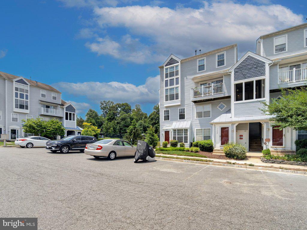 LAKE RIDGE POINTE CONDO - Residential