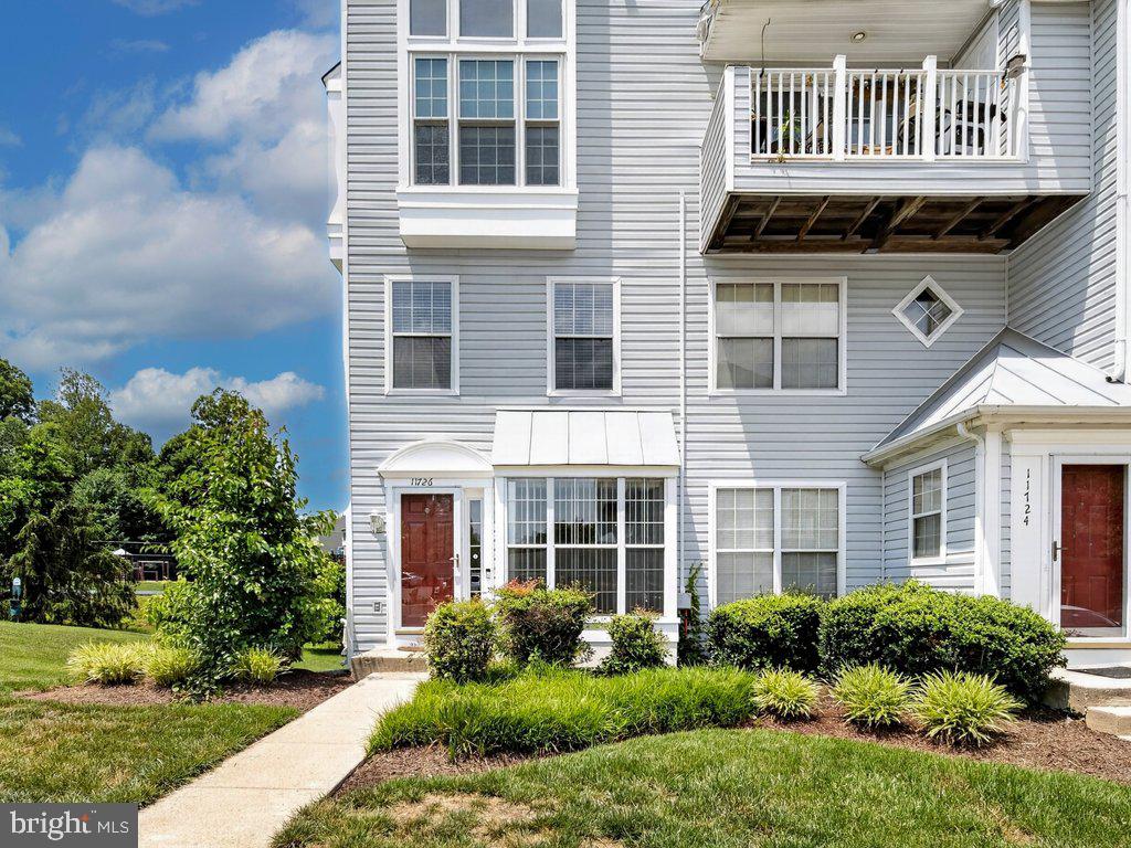 Step into this beautiful condominium that blends comfort, style, and an ideal location. Perfect for anyone seeking a modern and well‑maintained home, this property offers bright living spaces, a functional layout, and thoughtful details that elevate everyday living. The spacious living room welcomes you with abundant natural light, creating a warm and inviting atmosphere—ideal for relaxing or entertaining. The kitchen features well‑kept cabinetry and a practical design that makes daily routines effortless. Each bedroom provides privacy and comfort, while the bathrooms are conveniently arranged for ease and functionality.

The community adds even more value with its peaceful environment, well‑maintained common areas, and quick access to shopping, dining, schools, and major commuter routes. This condo is an excellent choice for those who want to live with style and convenience.
A move-in-ready space waiting to become your next home.