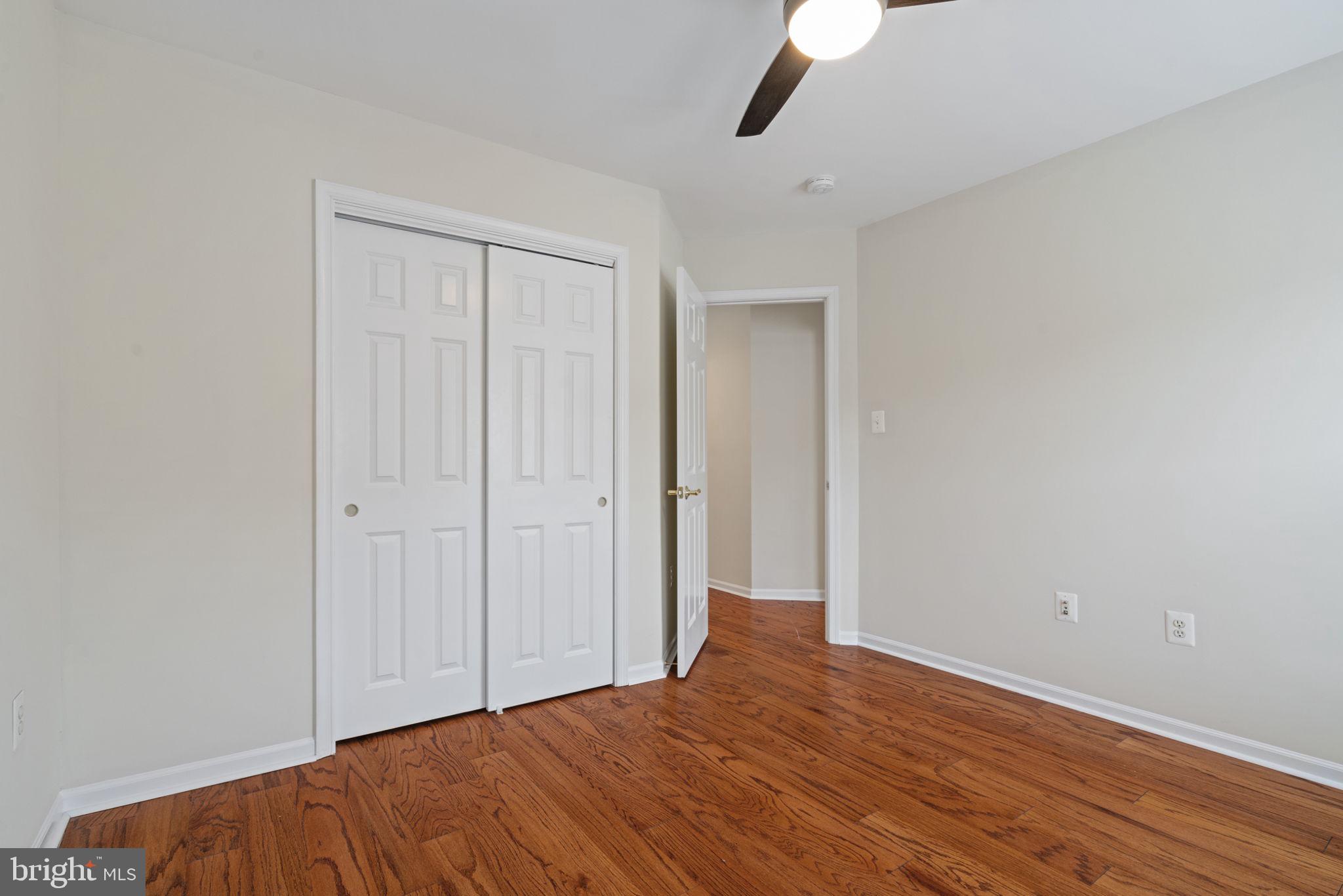 TOWNES OF MANCHESTER WOODS - Residential