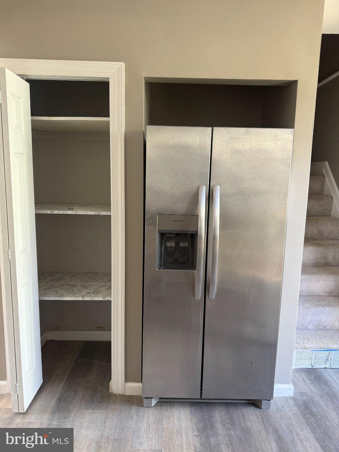 FOREST VILLA - Residential Lease
