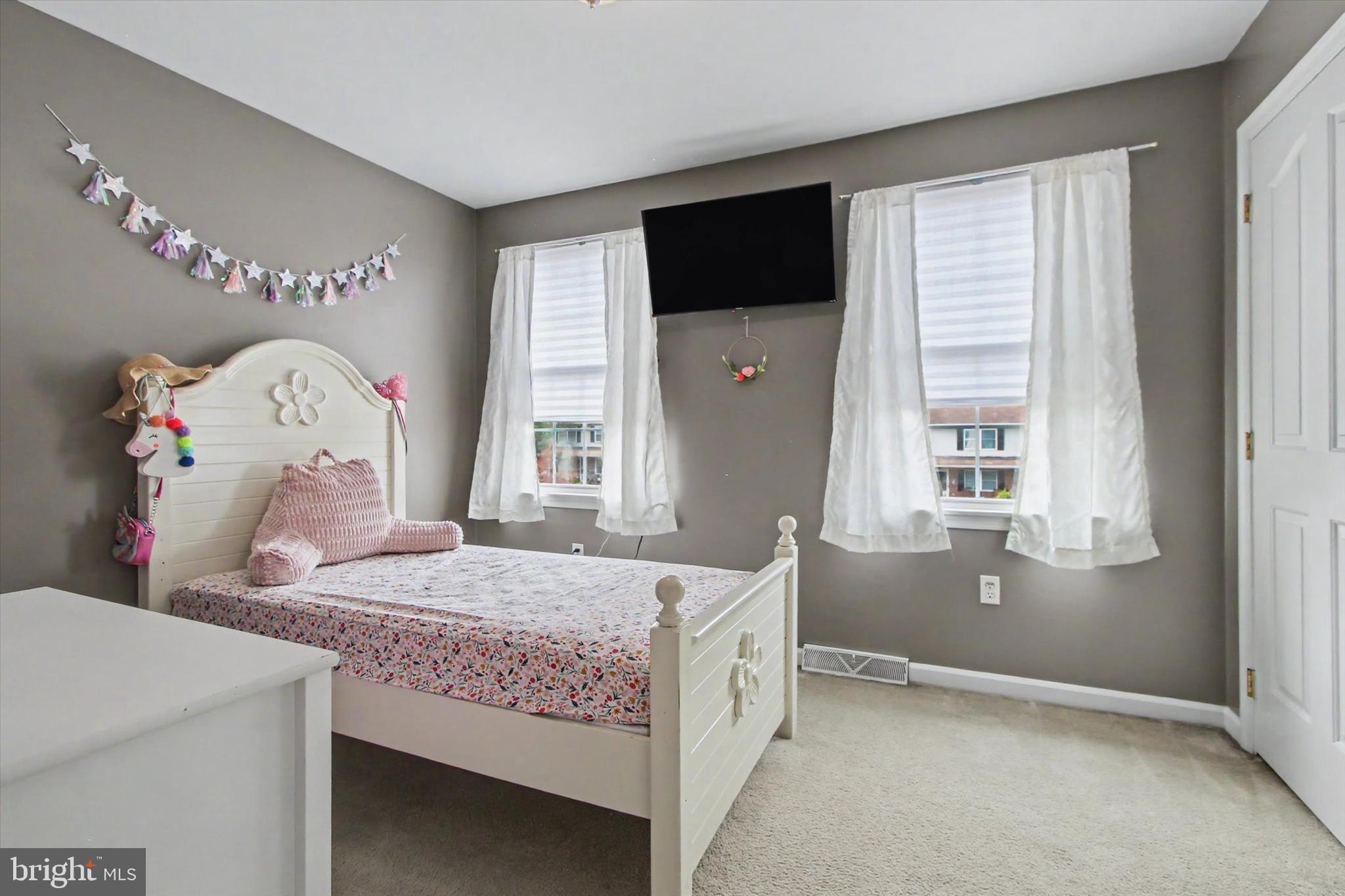 WANDERING STREAM ESTATES - Residential