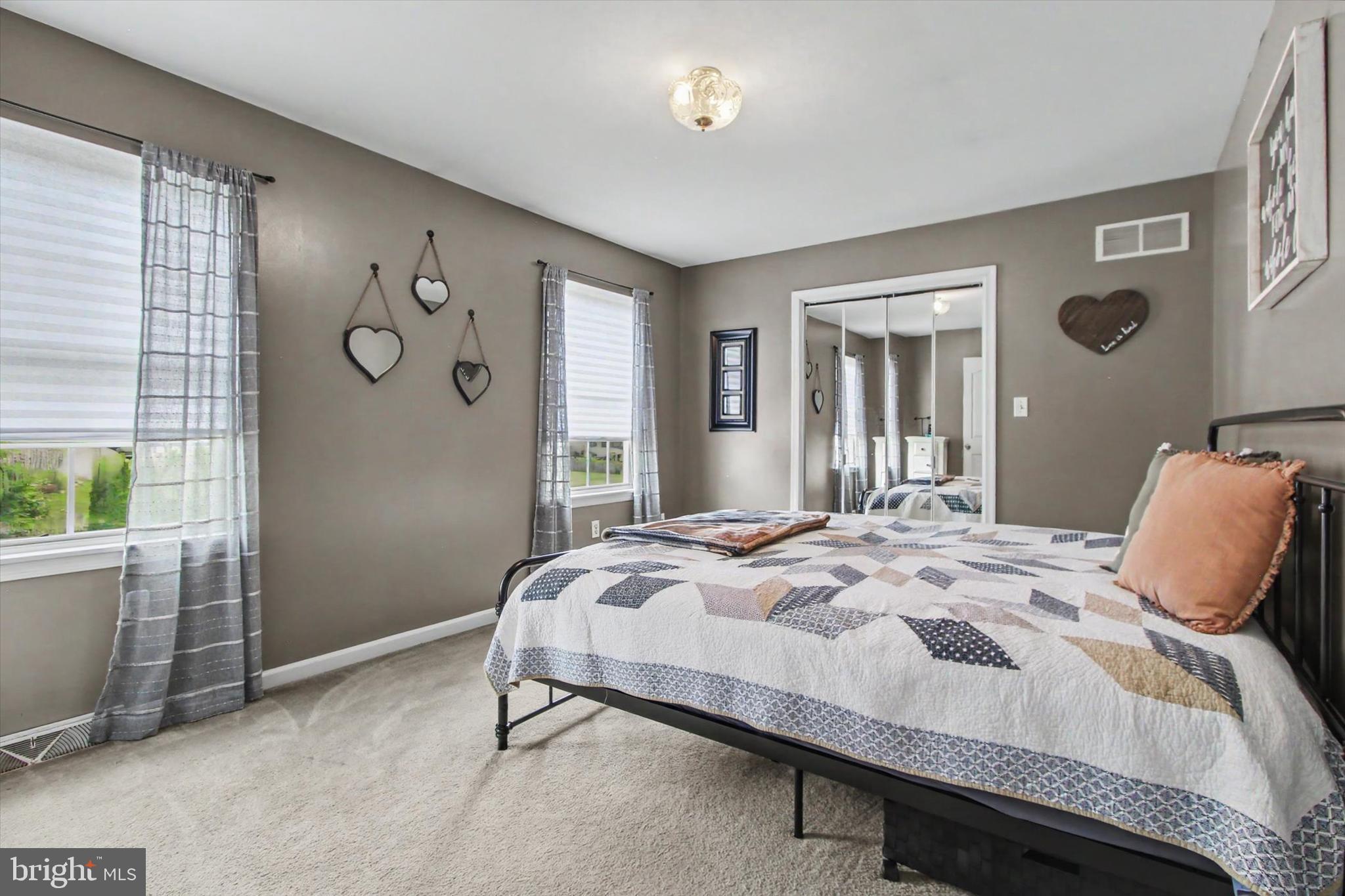 WANDERING STREAM ESTATES - Residential