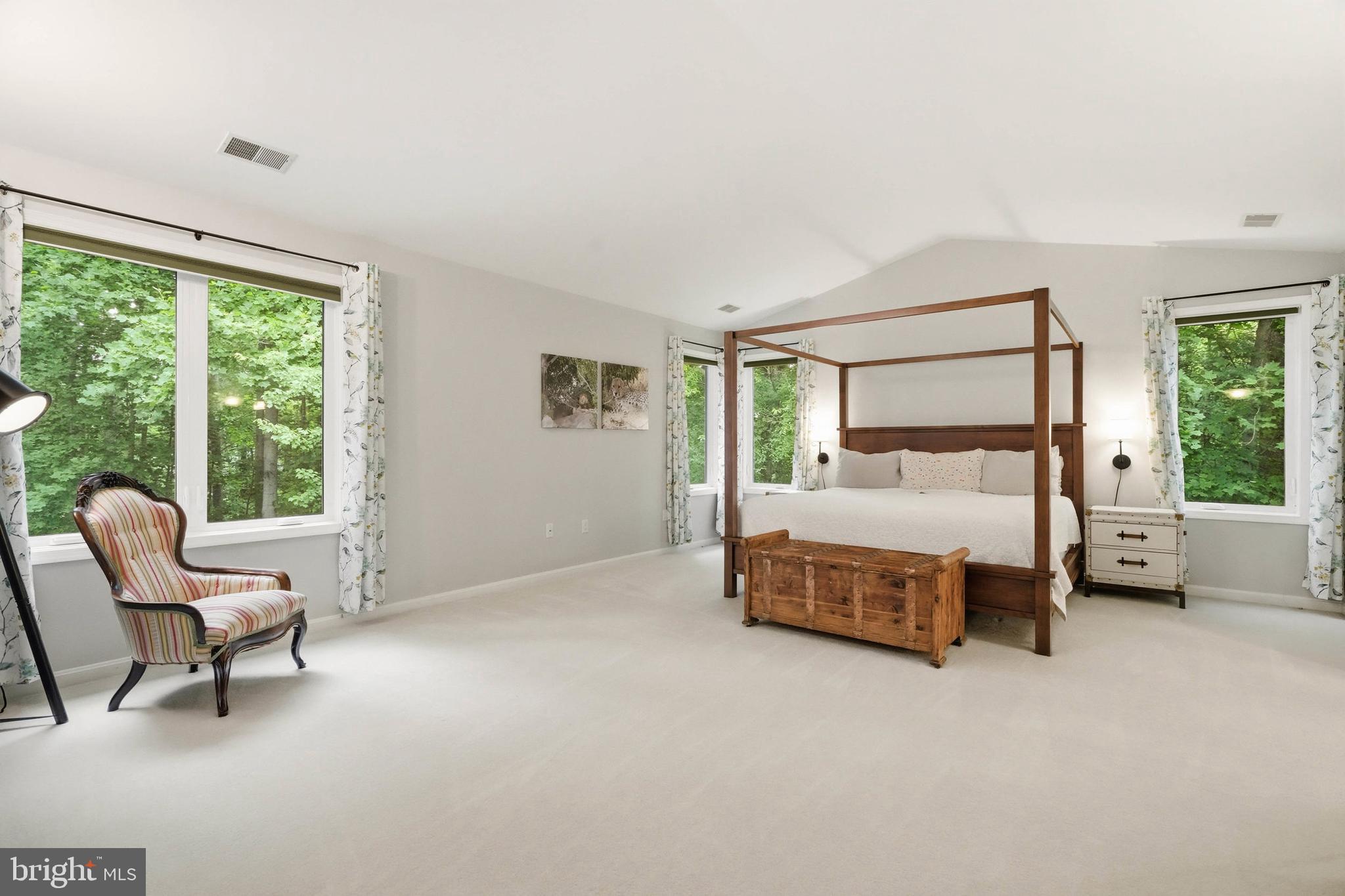 VILLAGE OF RIVER HILL - Residential