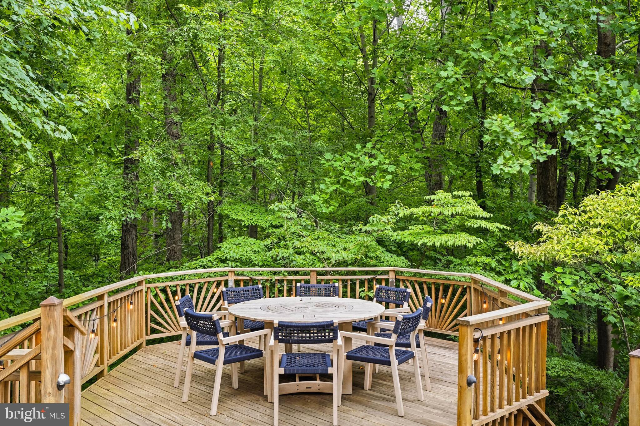VILLAGE OF RIVER HILL - Residential