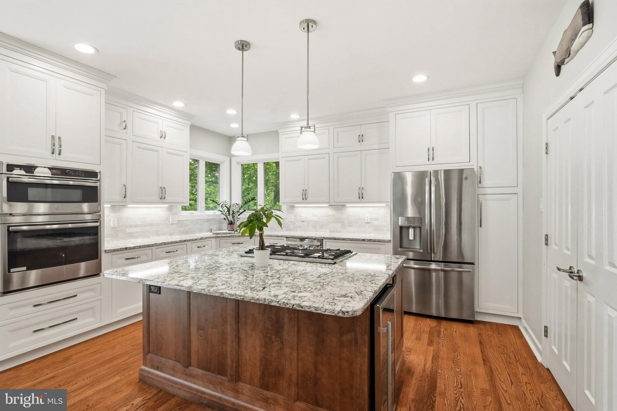 VILLAGE OF RIVER HILL - Residential