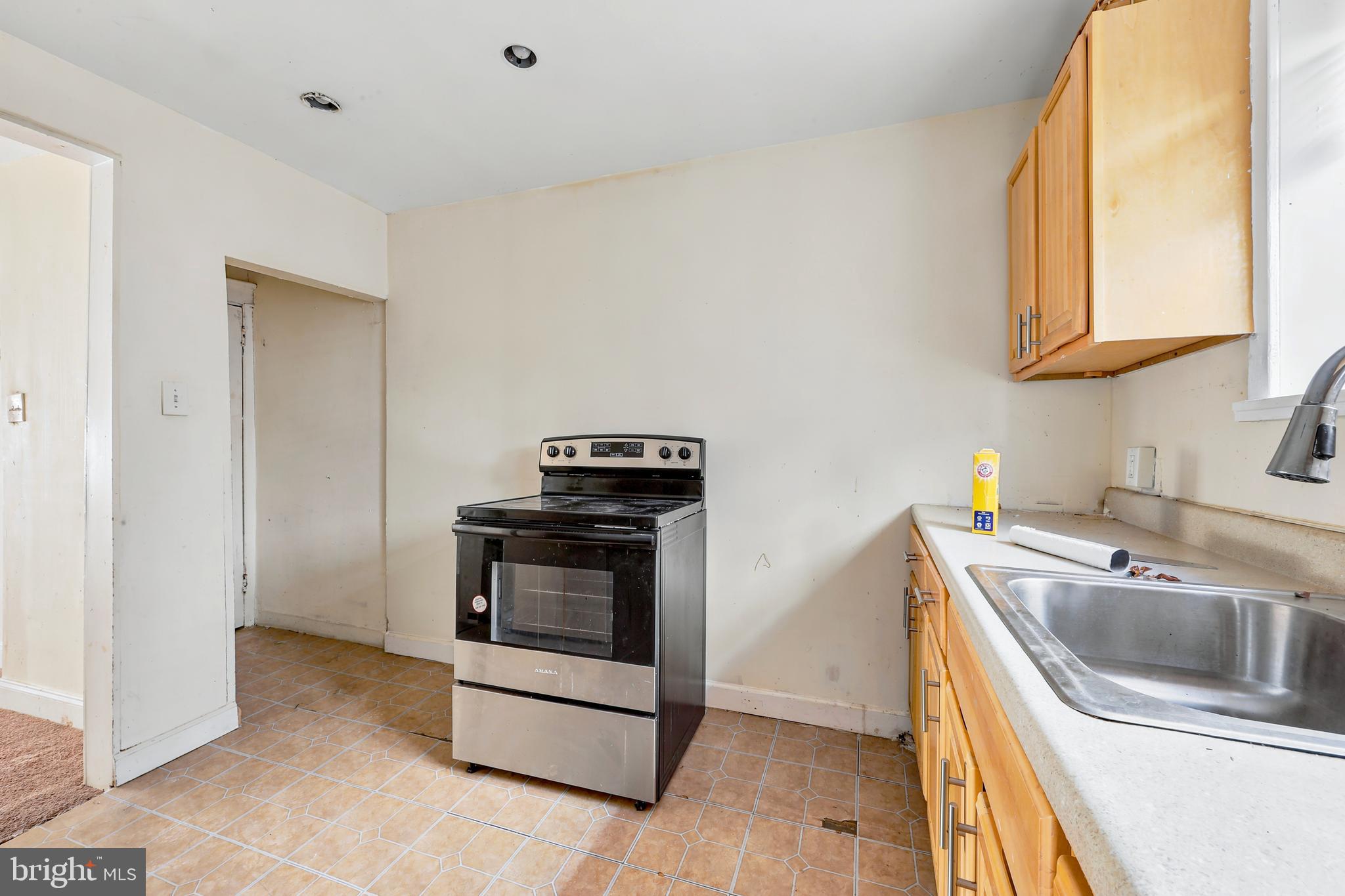 POINT BREEZE - Residential