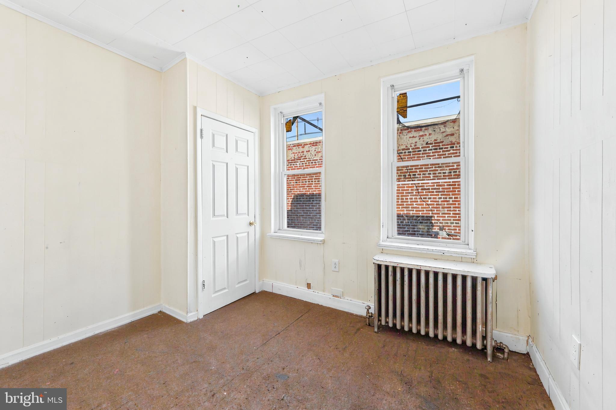 POINT BREEZE - Residential