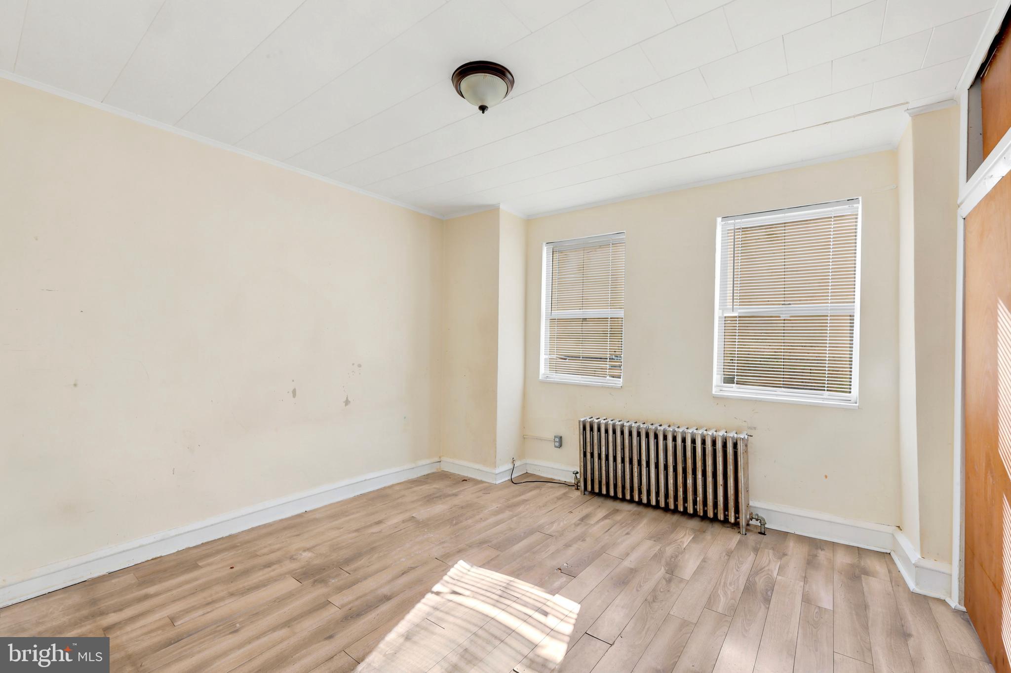 POINT BREEZE - Residential