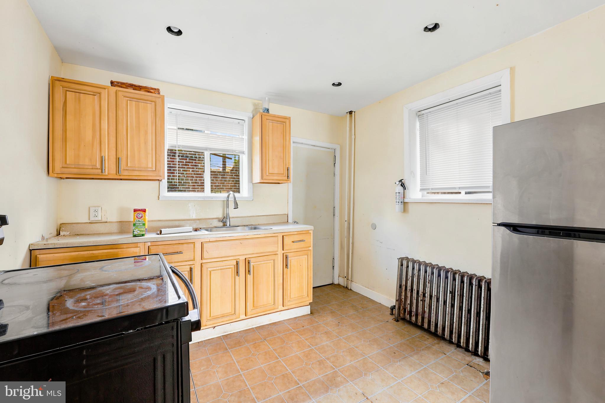 POINT BREEZE - Residential