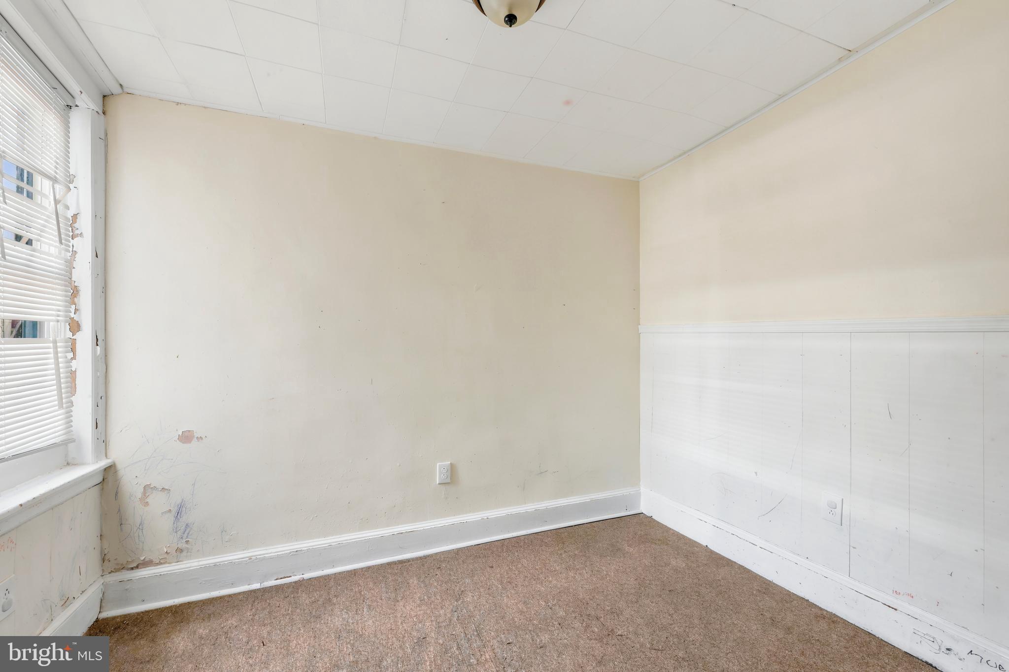 POINT BREEZE - Residential