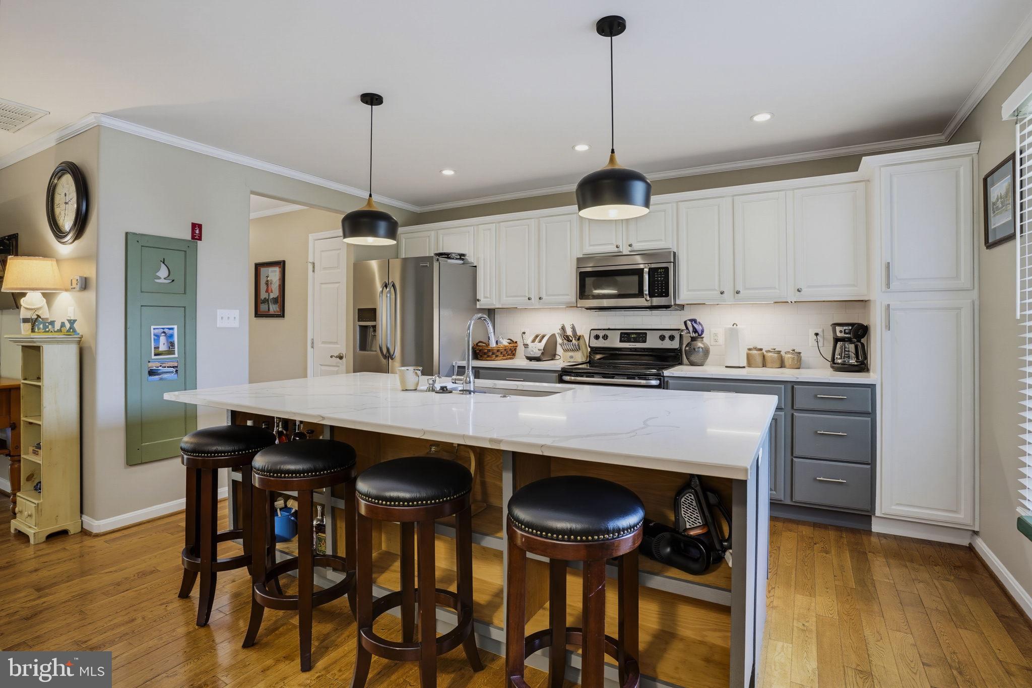 PINEY POINT - Residential