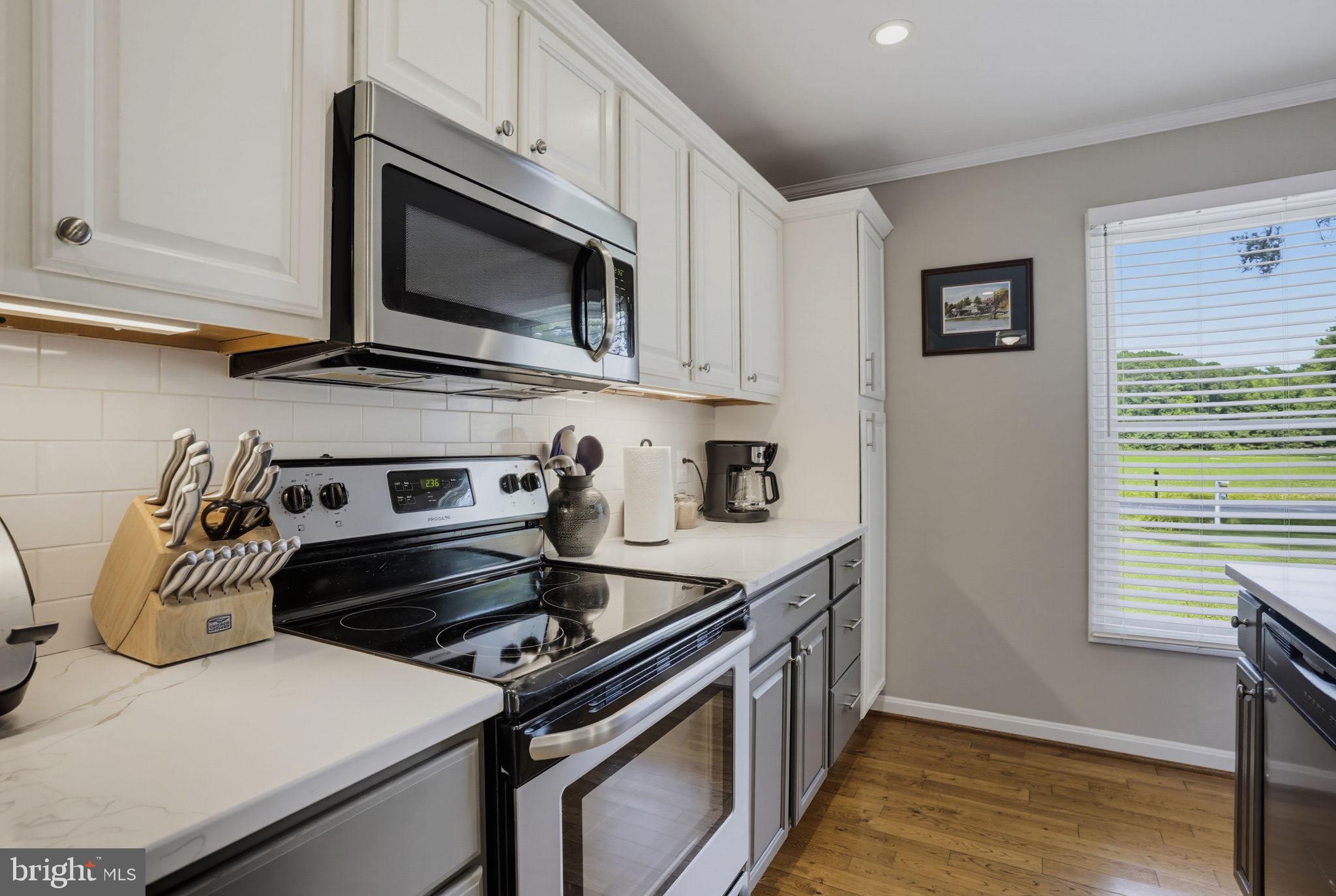 PINEY POINT - Residential