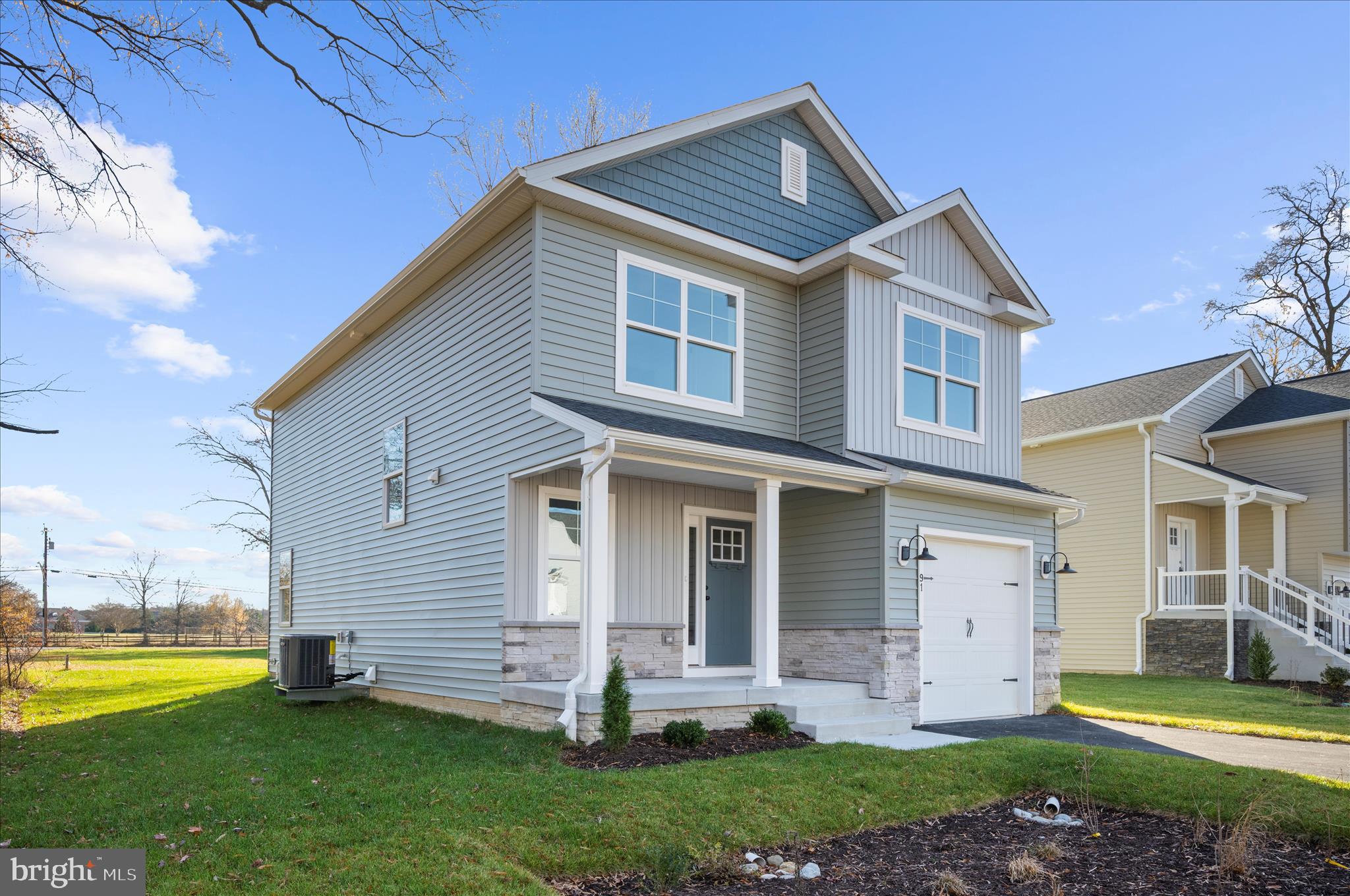 GRANDE VIEW PARK - Residential