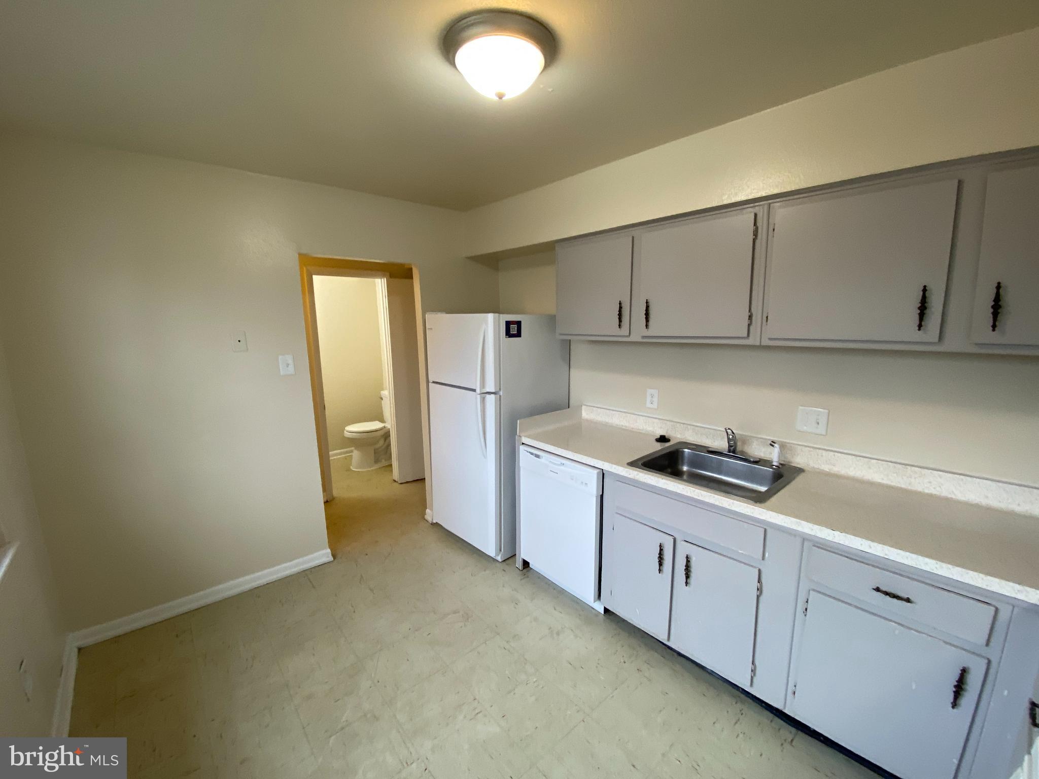 JEFFERSON PLACE - Residential Lease