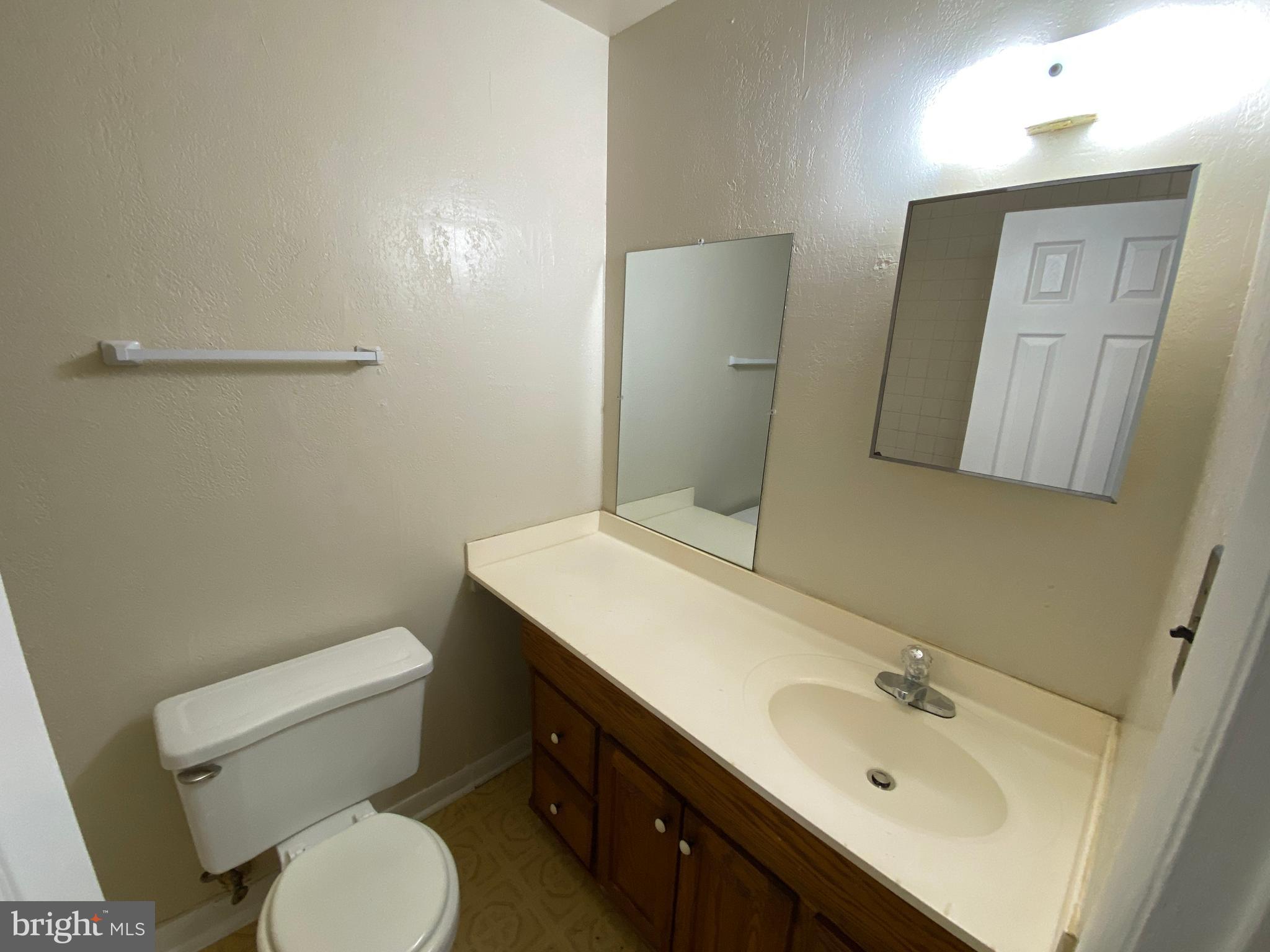 JEFFERSON PLACE - Residential Lease