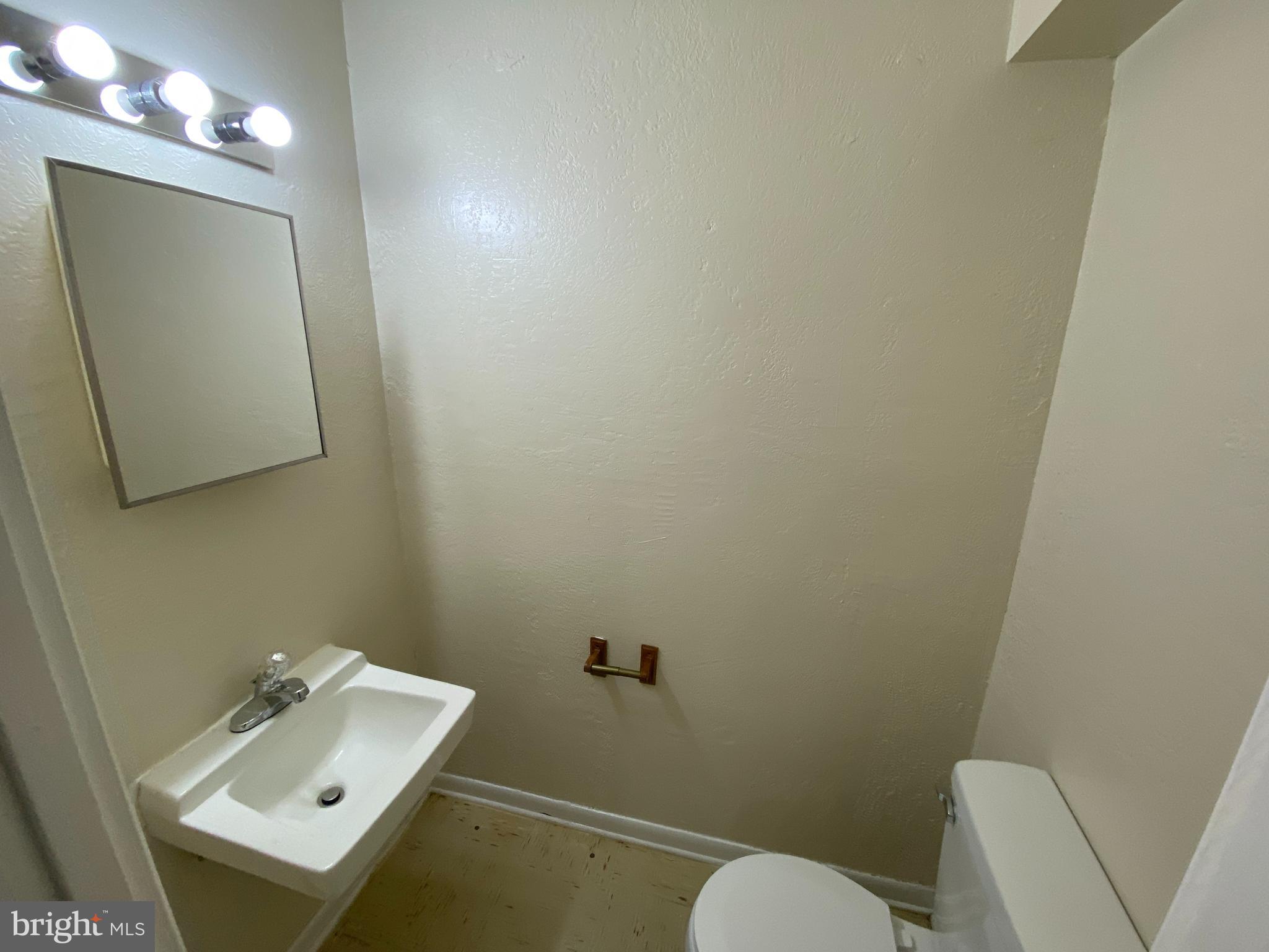 JEFFERSON PLACE - Residential Lease
