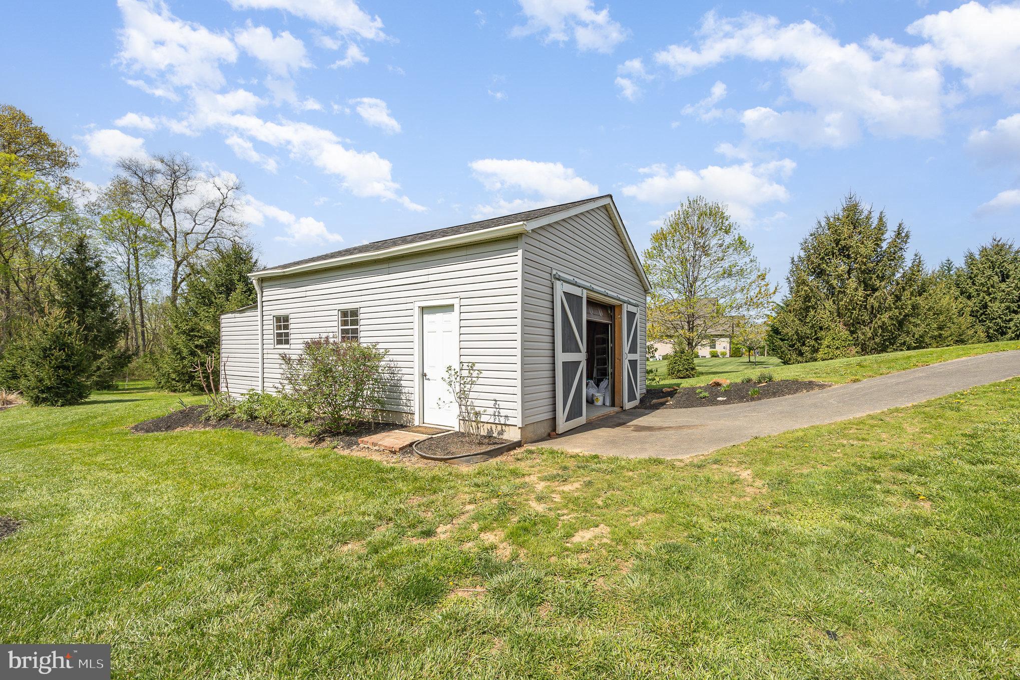 STONE CREEK ESTATES - Residential