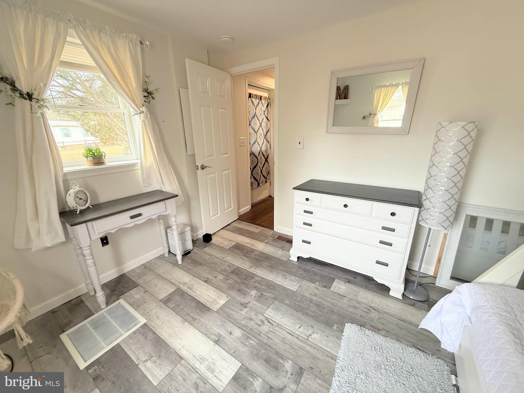 POTNETS COVESIDE - Residential