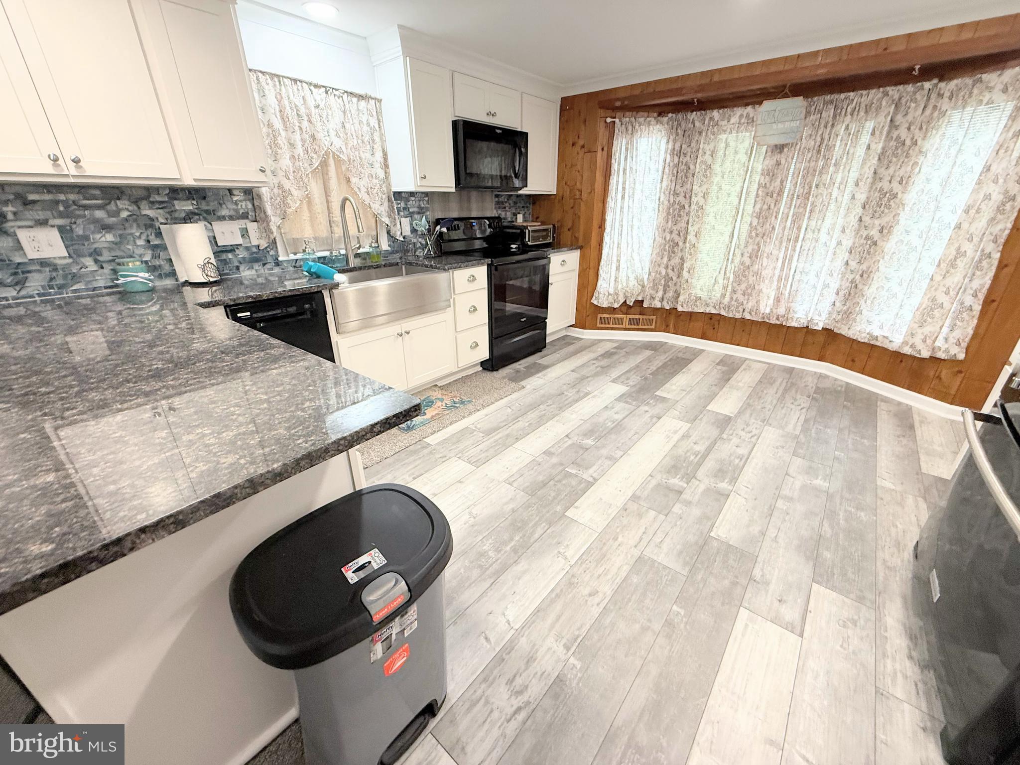 POTNETS COVESIDE - Residential