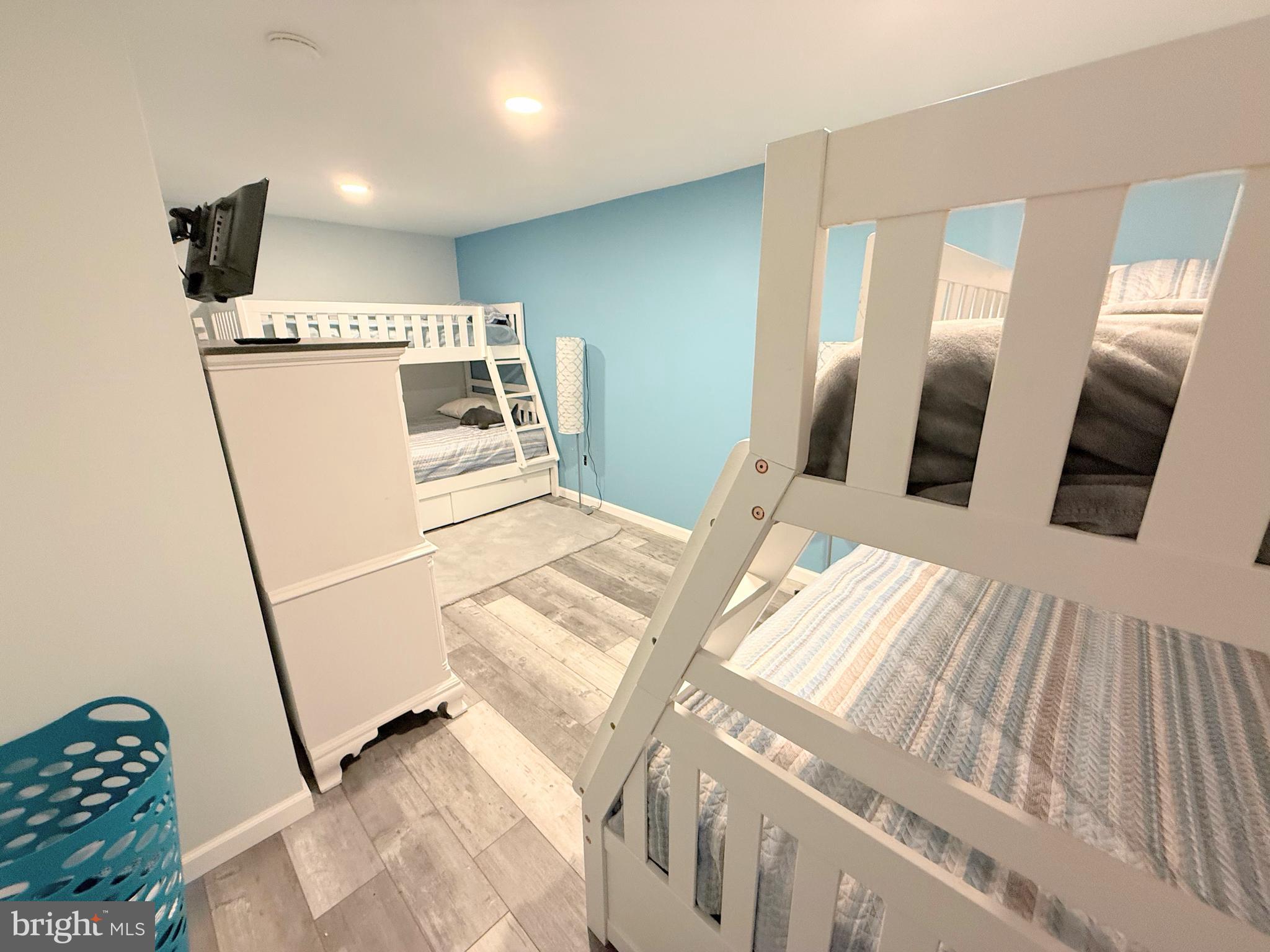 POTNETS COVESIDE - Residential