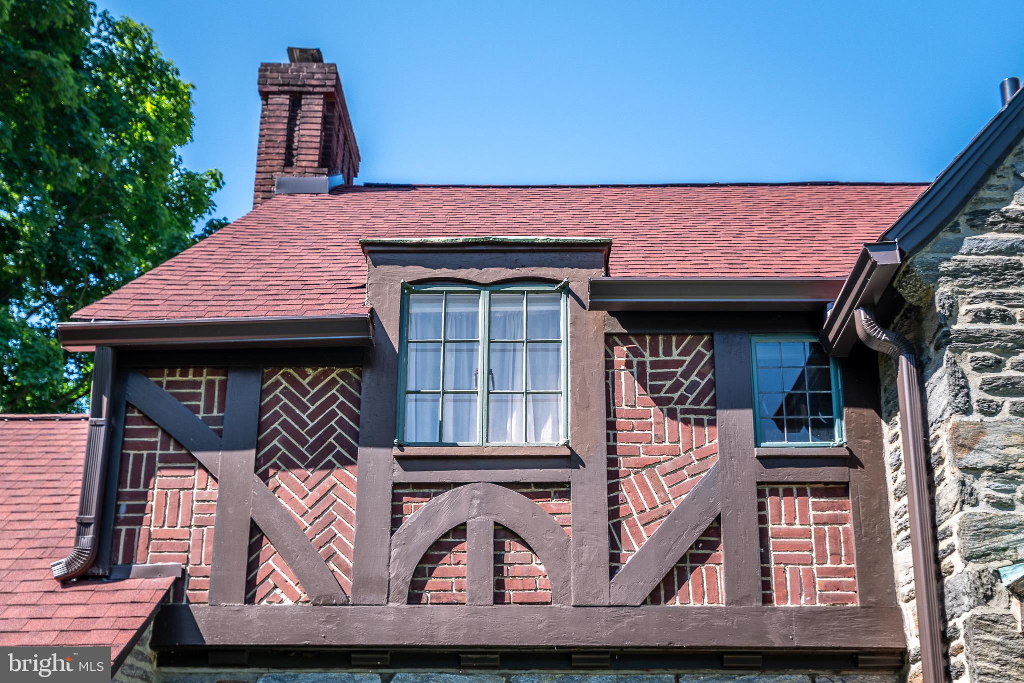 WALLINGFORD HILLS - Residential