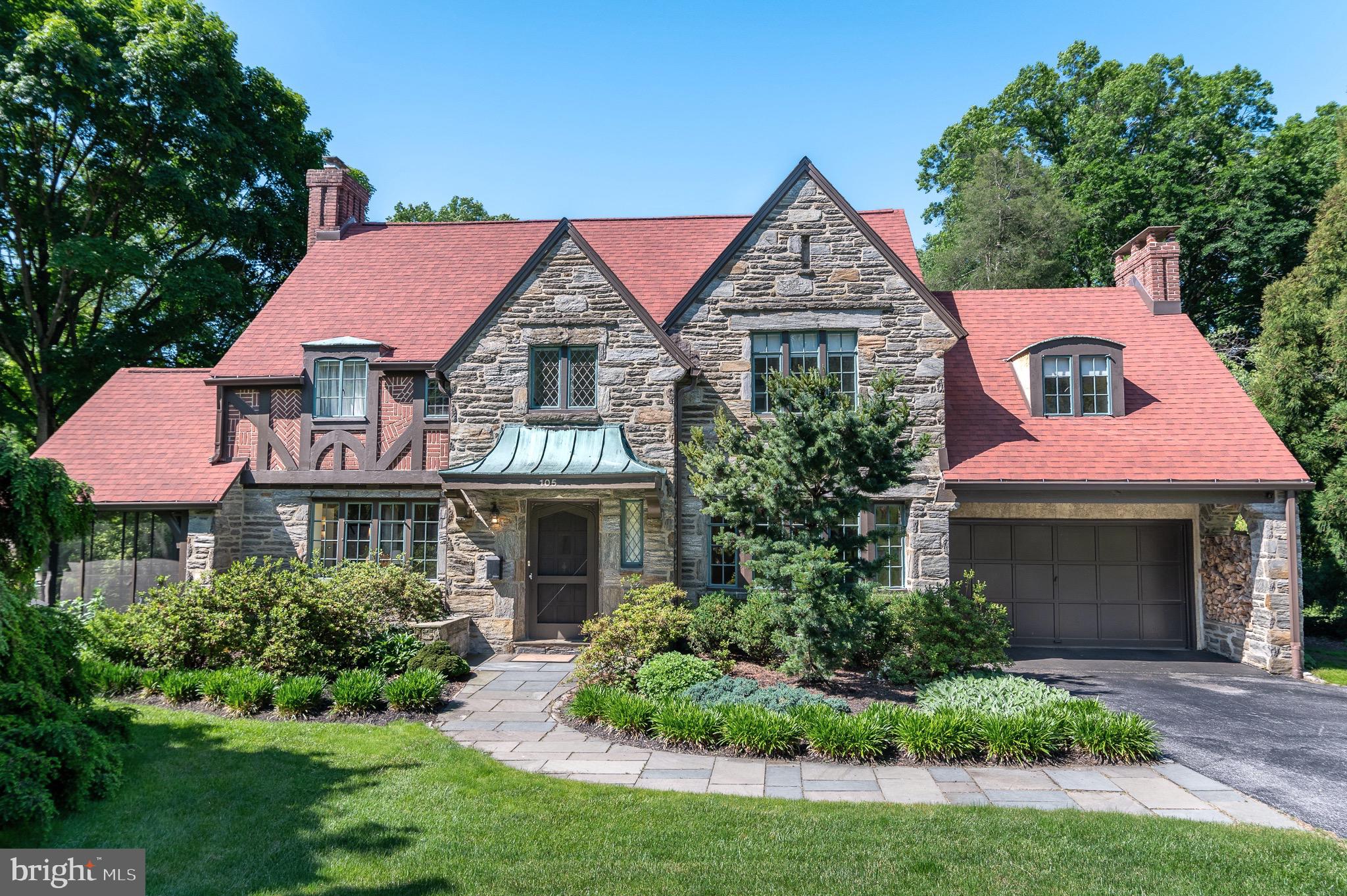 WALLINGFORD HILLS - Residential