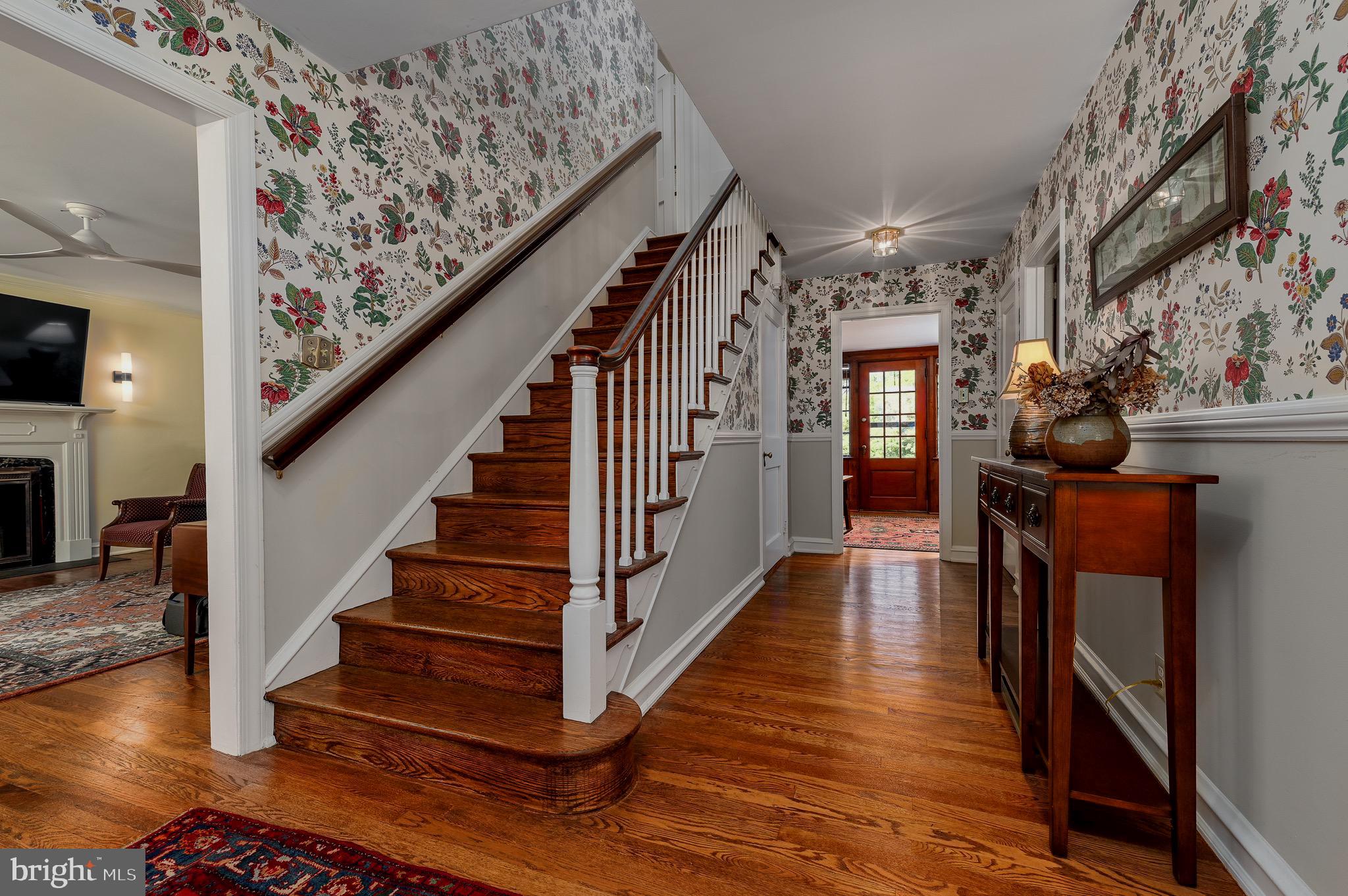 WALLINGFORD HILLS - Residential