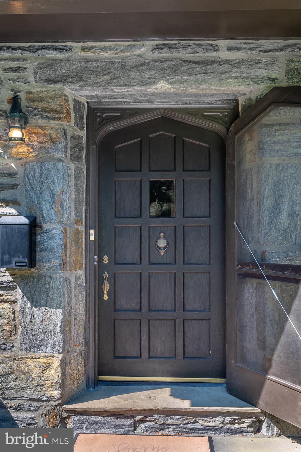 WALLINGFORD HILLS - Residential