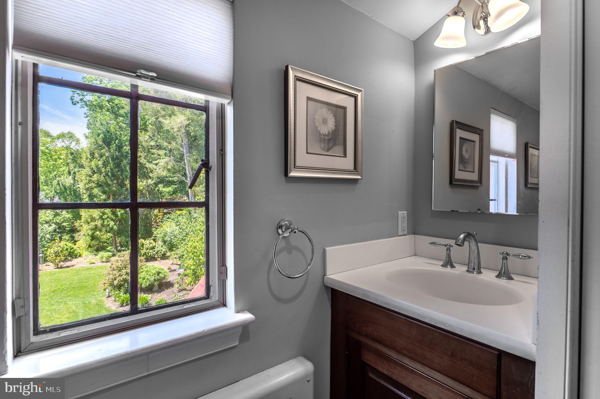 WALLINGFORD HILLS - Residential