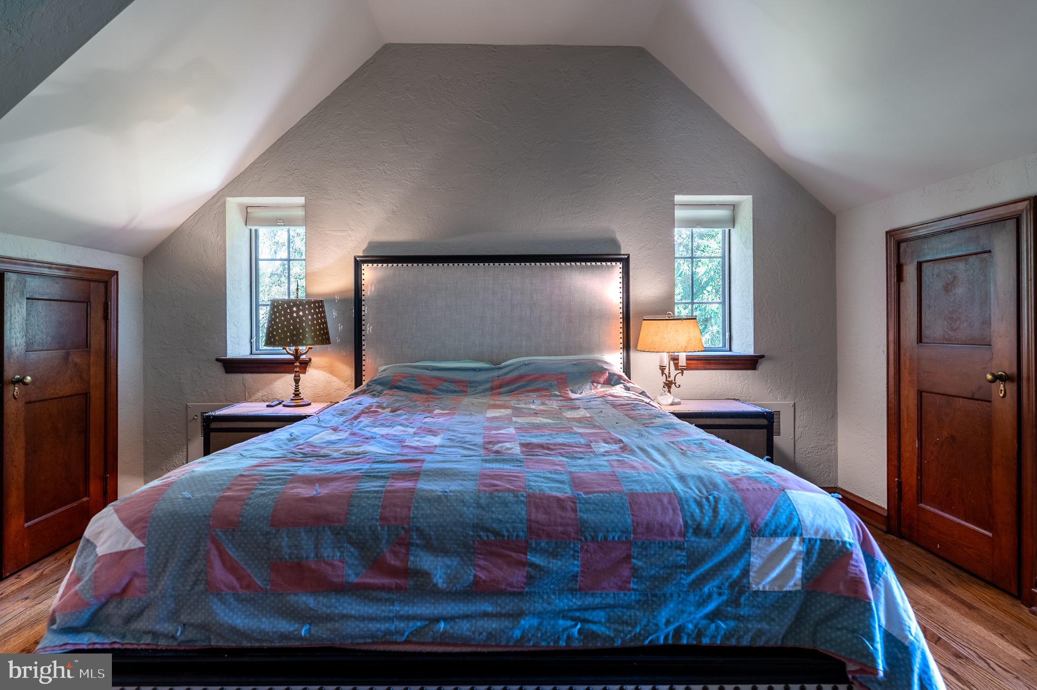 WALLINGFORD HILLS - Residential