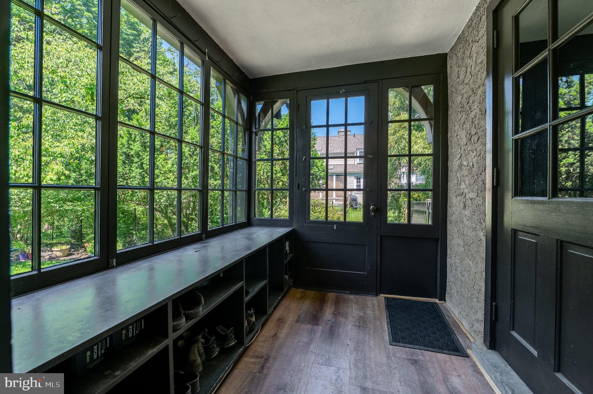WALLINGFORD HILLS - Residential