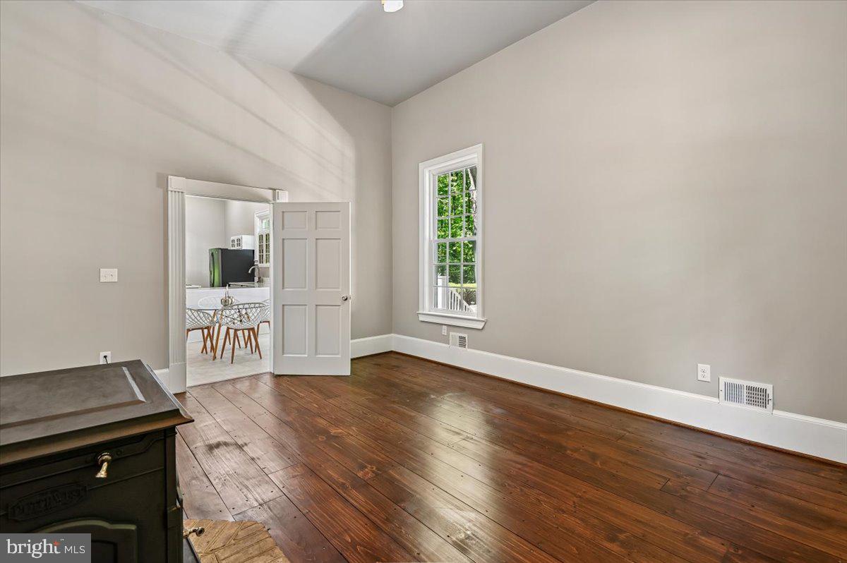 SIMPSON WOODS - Residential