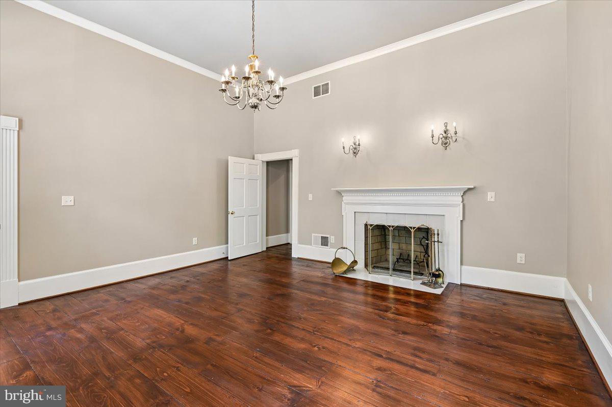 SIMPSON WOODS - Residential
