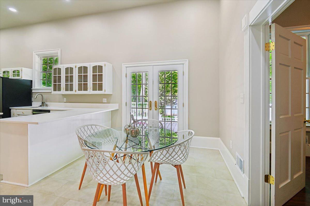 SIMPSON WOODS - Residential