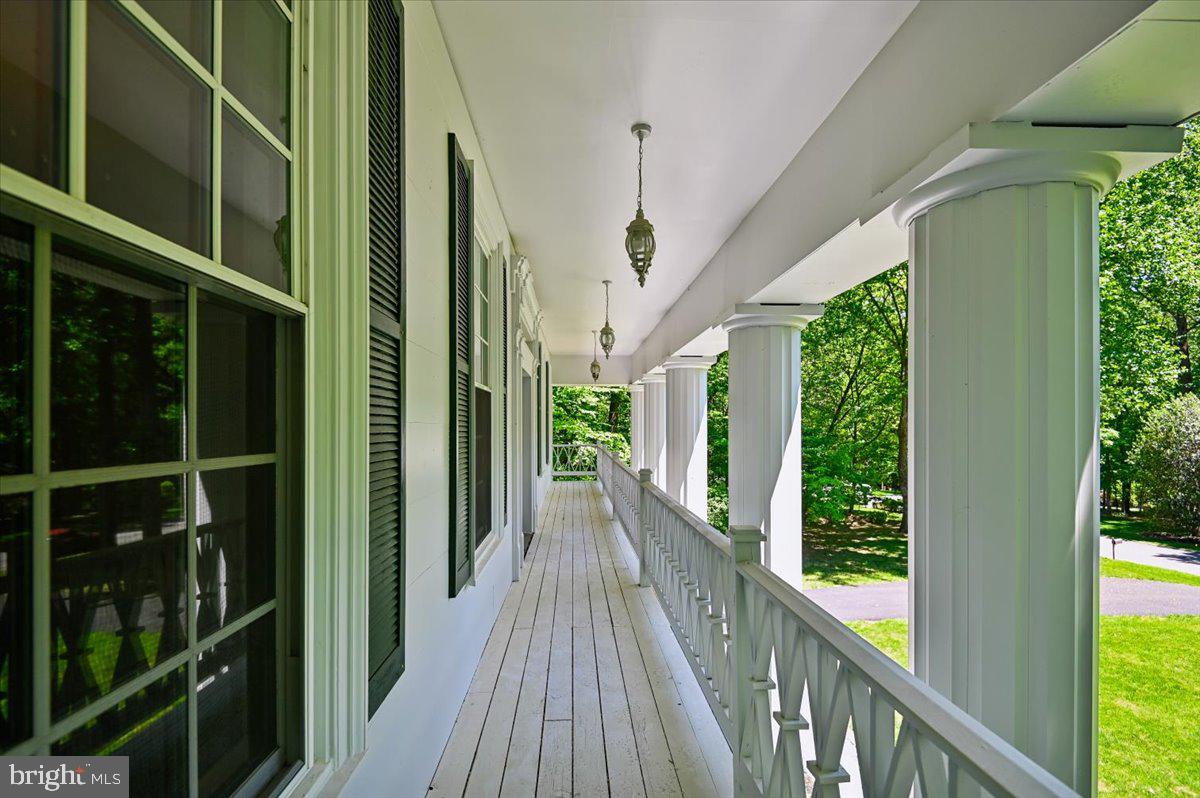 SIMPSON WOODS - Residential