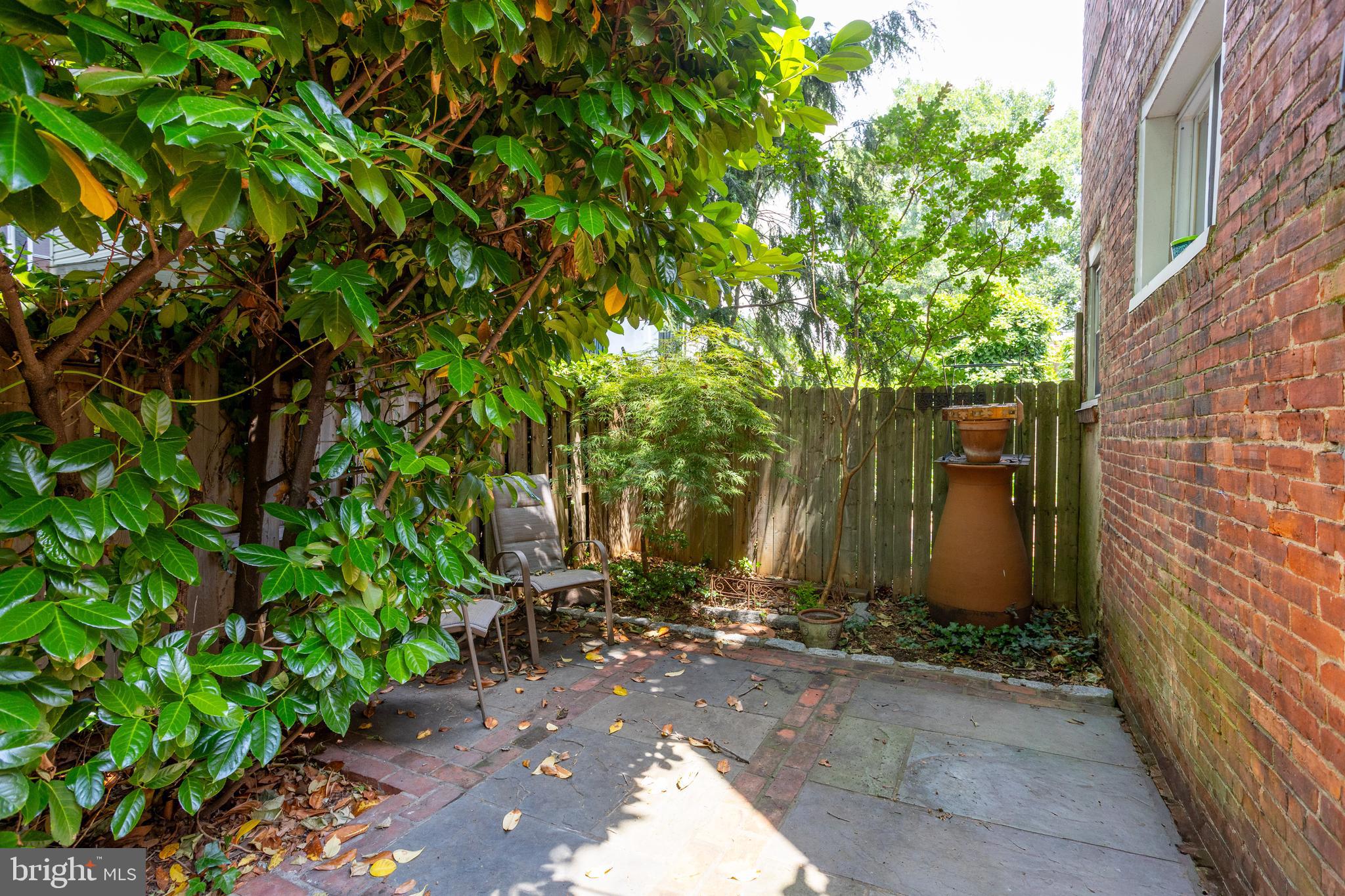 POWELTON VILLAGE - Residential Income