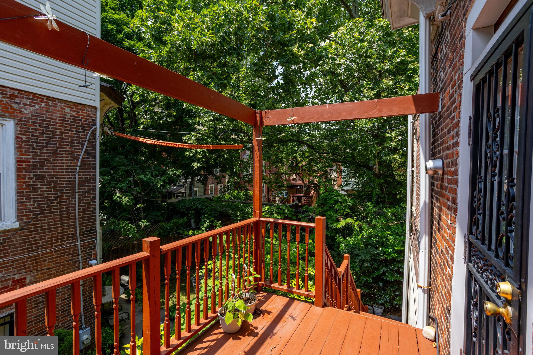 POWELTON VILLAGE - Residential Income