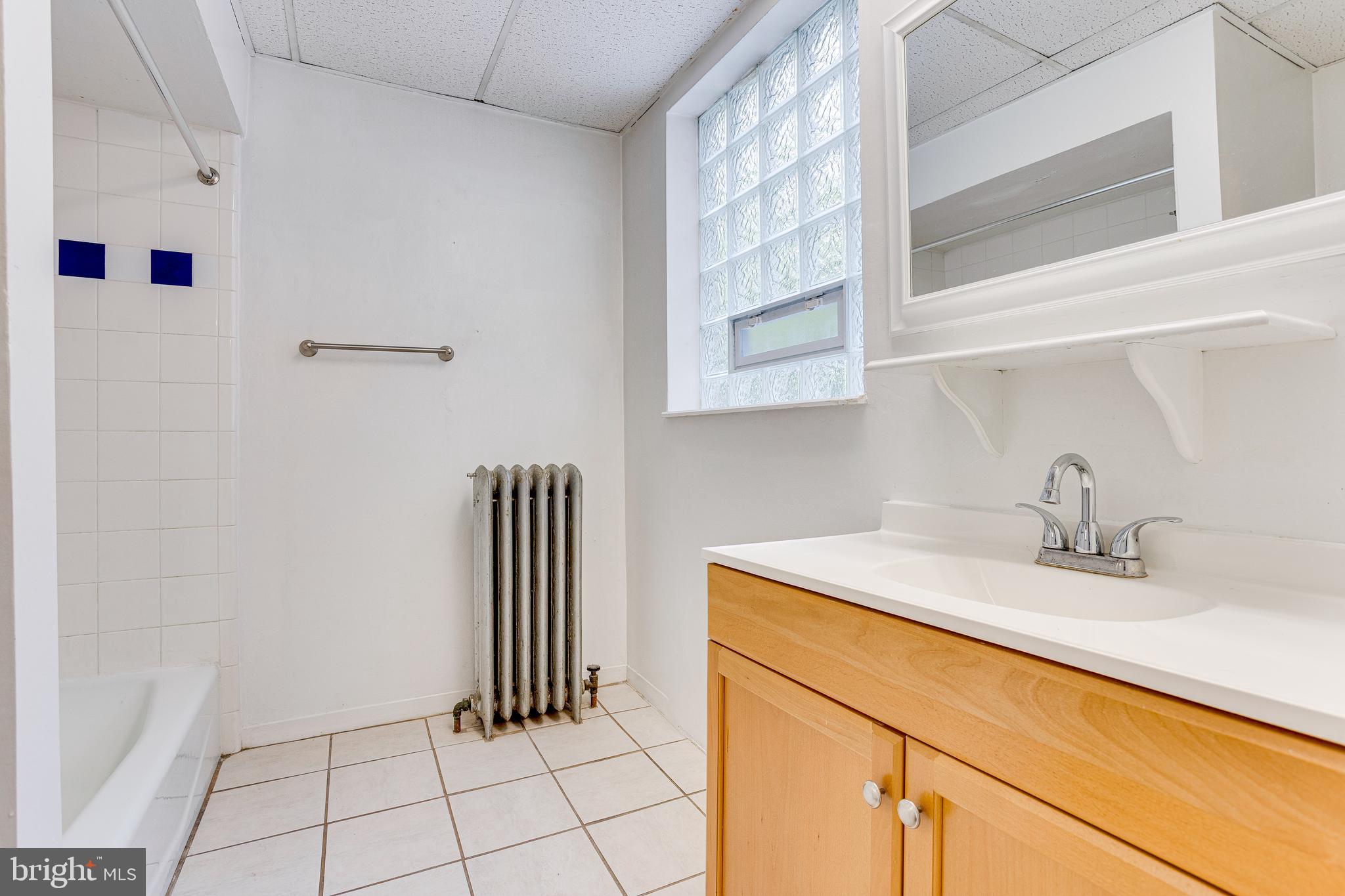 POWELTON VILLAGE - Residential Income