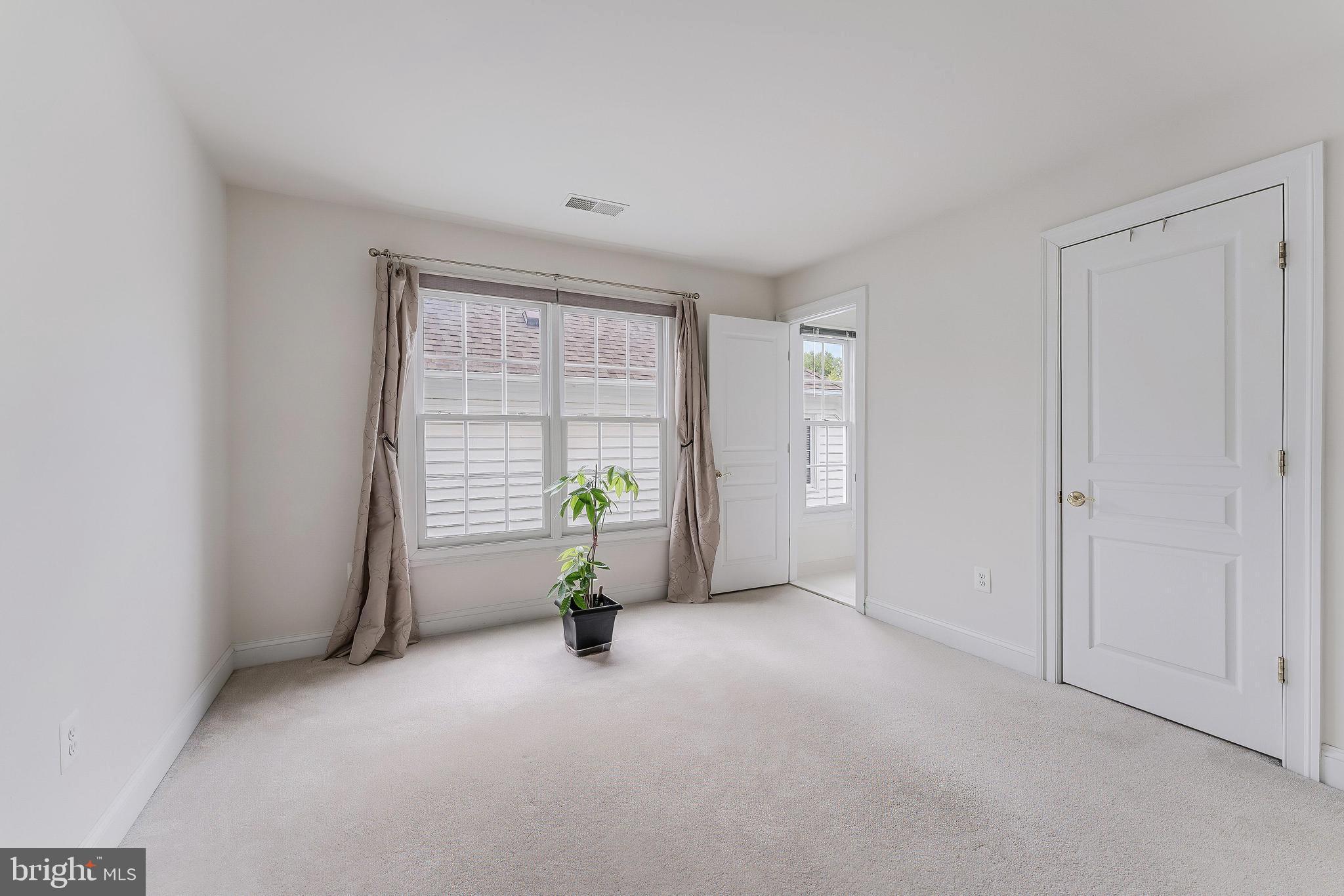 FALLSGROVE - Residential