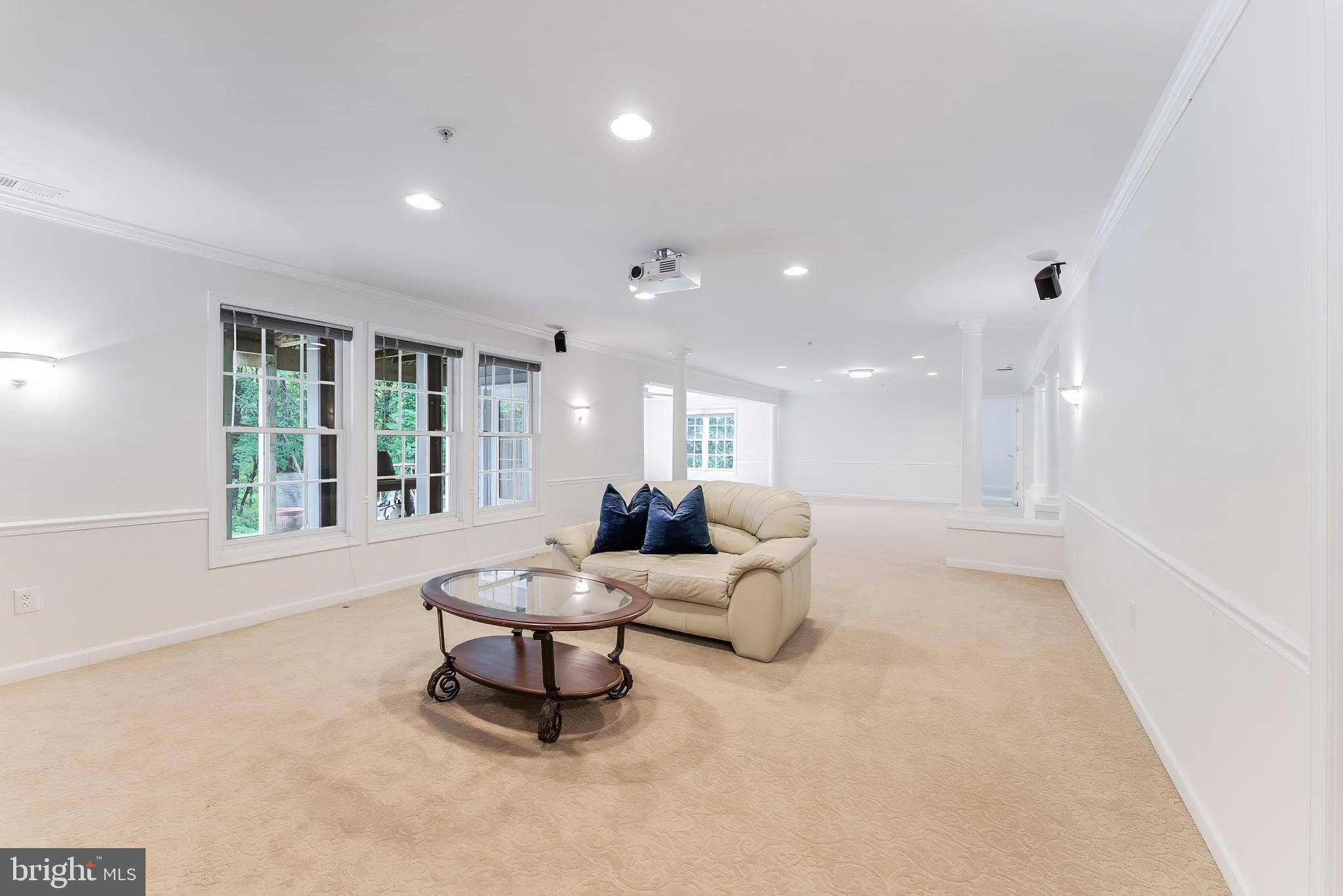 FALLSGROVE - Residential
