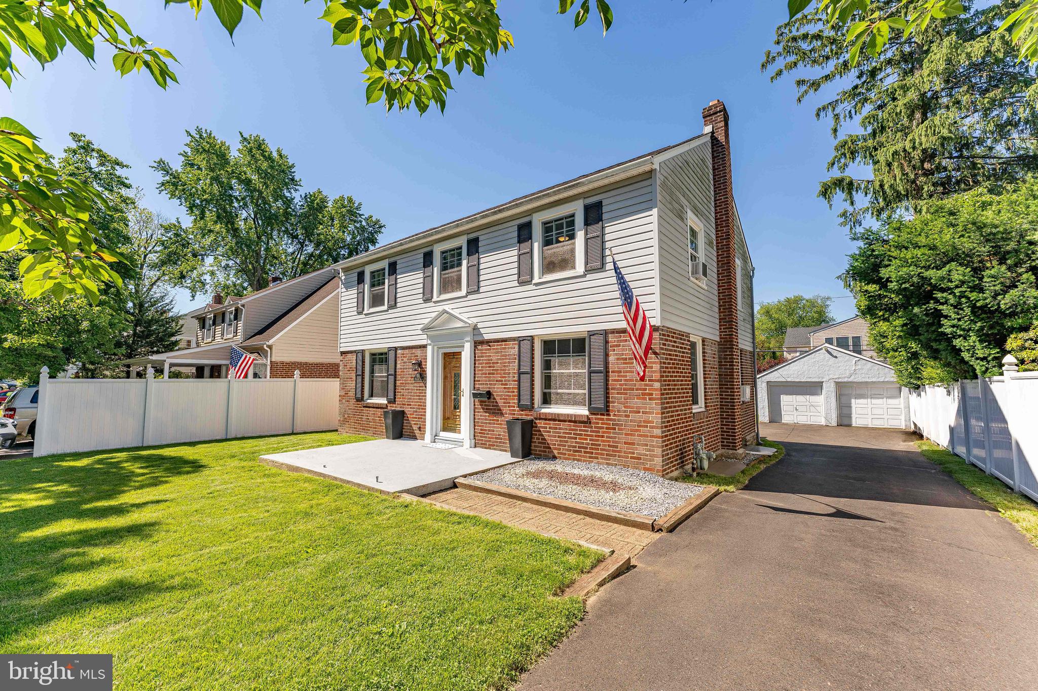 OVERLOOK HILLS - Residential